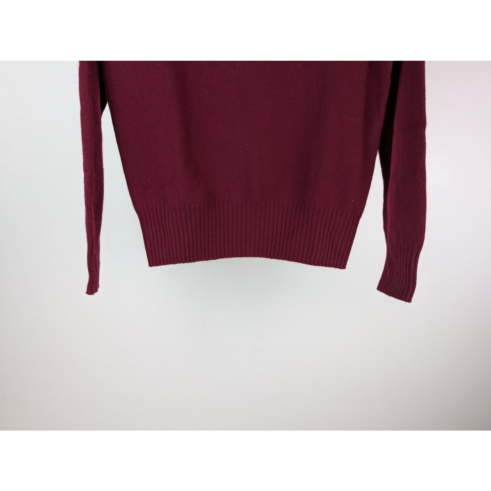 Tom Ford o1rshd1 CC20 Crewneck Sweater in Burgundy Size US M / EU 48-50 / 2 - 4 Thumbnail
