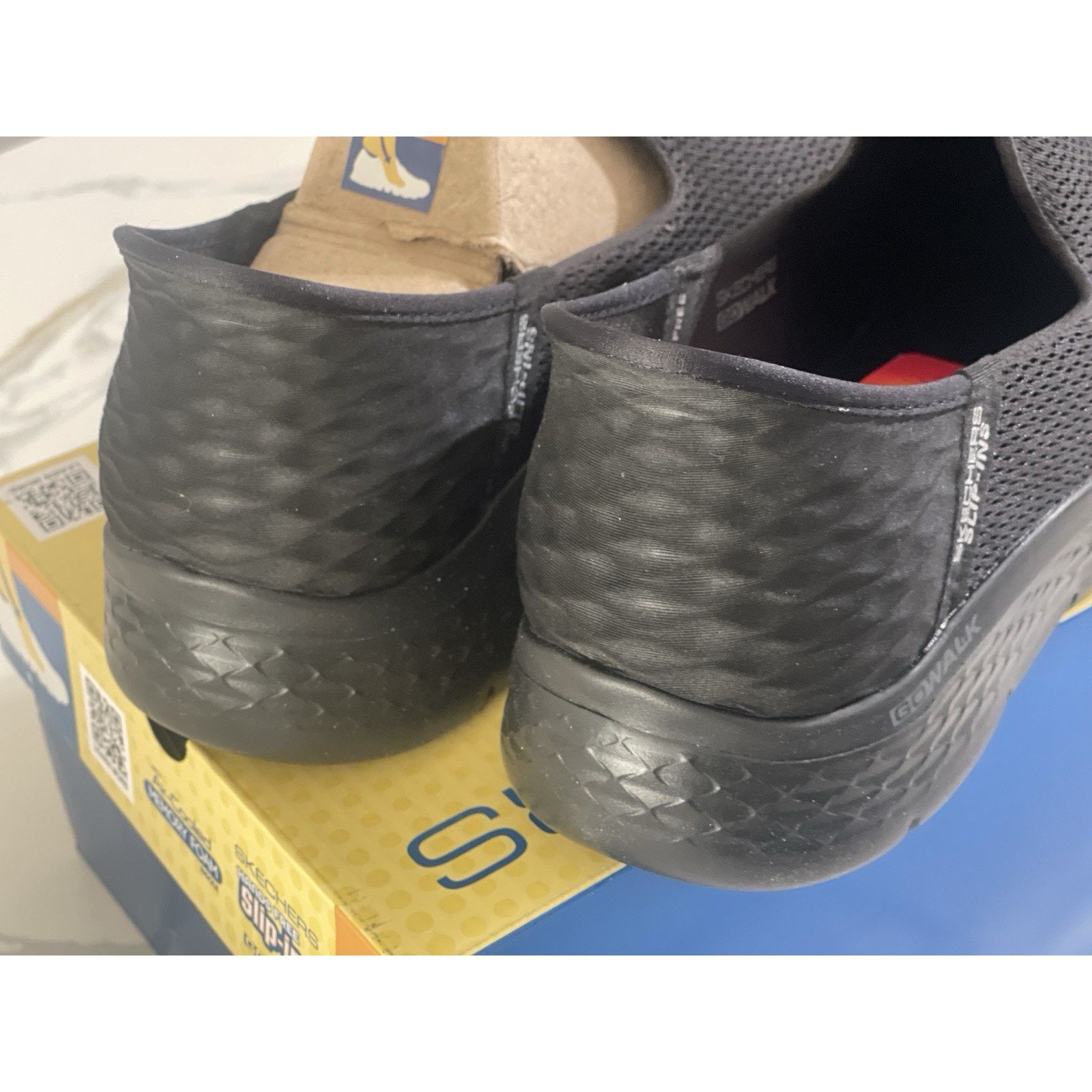 SKECHERS Skechers Go Walk Flex Relish Sneaker Women, Size 13 WIDE FIT Size US 12 / IT 42 - 4 Thumbnail