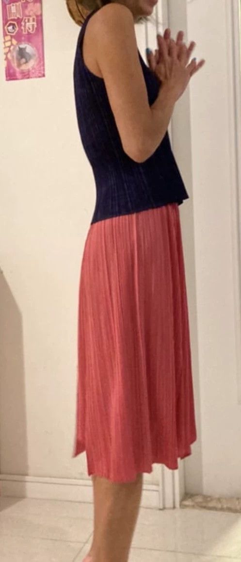 Issey Miyake Issey Miyake size:3 Red skirt Size 42" / US 20 - 3 Thumbnail