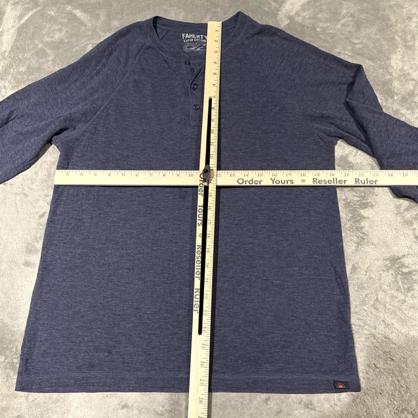 Faherty Faherty Shirt Mens Large Henley Long Sleeve Casual Cloud Soft Lightweight Gray Size US L / EU 52-54 / 3 - 5 Thumbnail