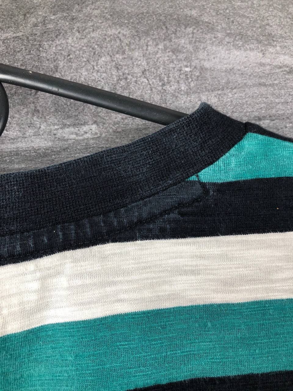 Guess Vintage Guess Los Angeles Striped Logo Embroidered t shirt Size US M / EU 48-50 / 2 - 13 Thumbnail