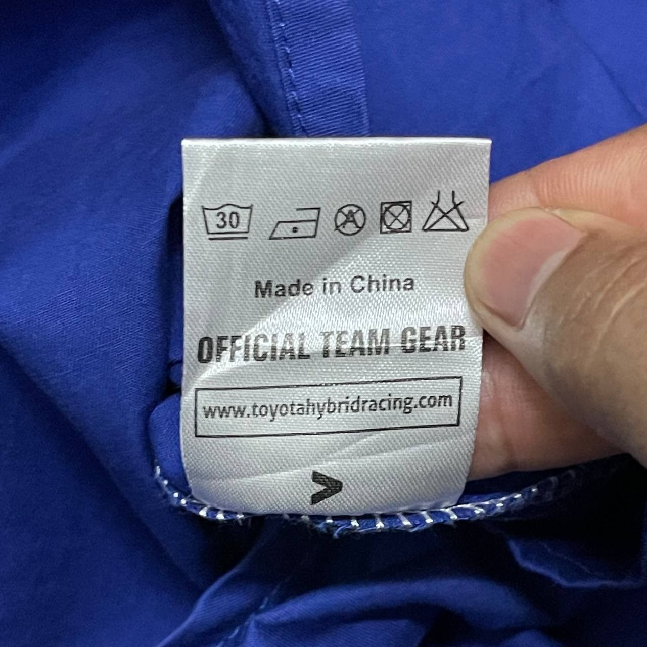 Japanese Brand Vintage Toyota Hybrid Racing Button Up Shirt Size US XL / EU 56 / 4 - 9 Thumbnail