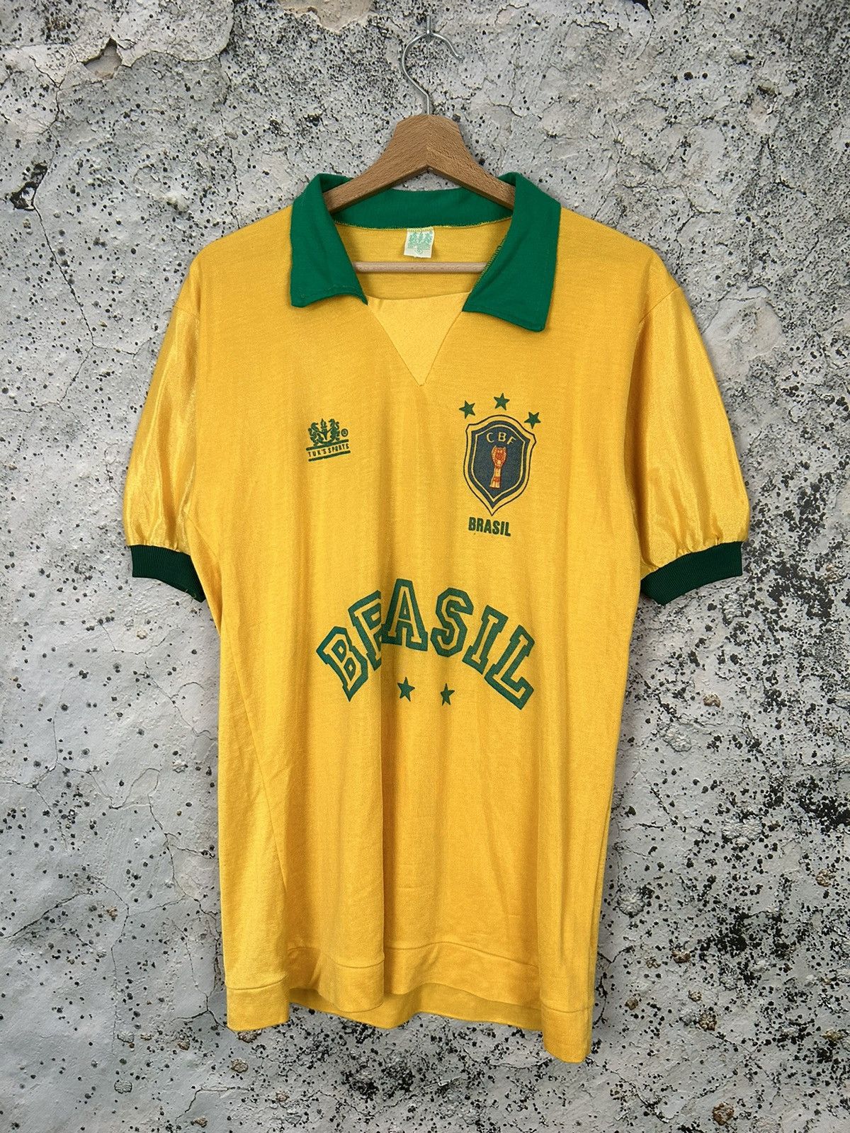 Vintage Brazil Retro Soccer Jersey 90s Vintage Rare Sportswear Size US L / EU 52-54 / 3 - 1 Thumbnail