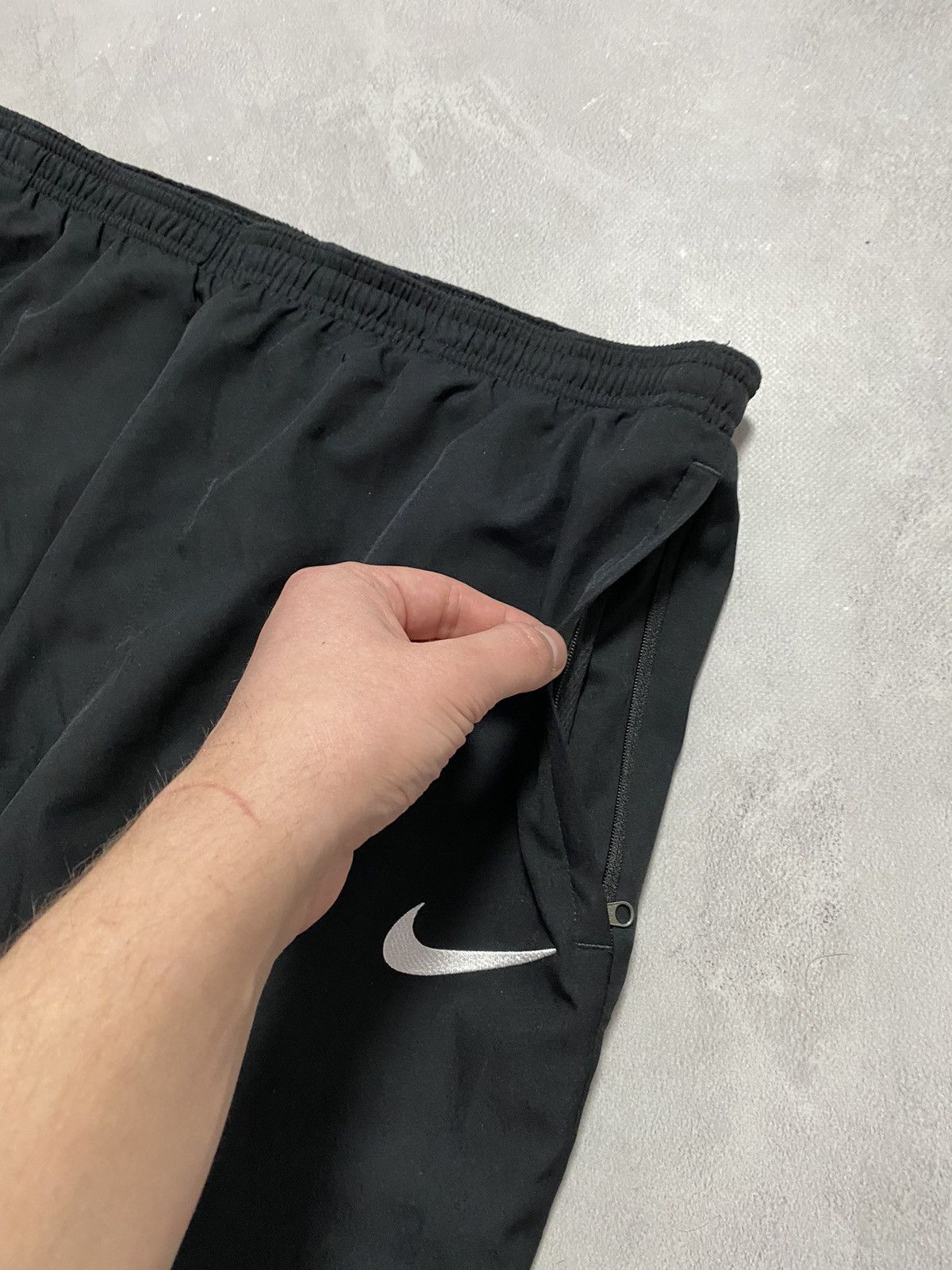 Vintage Vintage Track Pants Nike Dri-Fit Swoosh Carrot Size - L Size US 34 / EU 50 - 4 Thumbnail