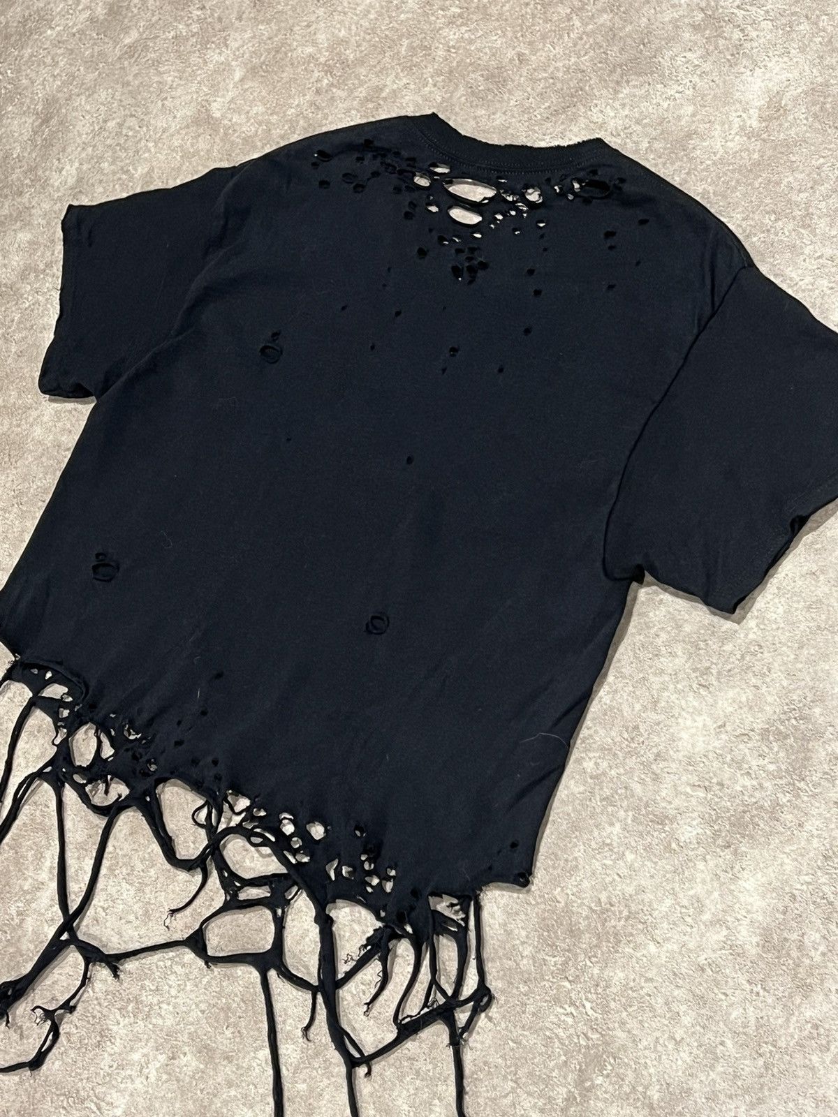 Japanese Brand × Vintage Thrashed Ripped Distressed Black Shirt Size US S / EU 44-46 / 1 - 7 Thumbnail