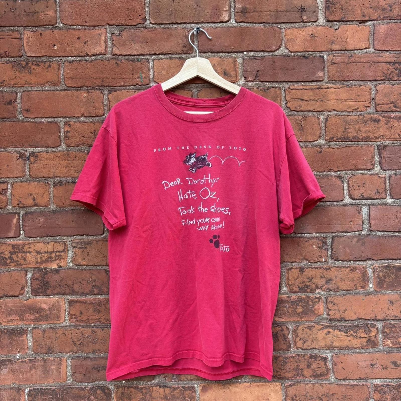 Hanes wizard of oz dear Dorthy Toto t shirt M Size US M / EU 48-50 / 2 - 1 Thumbnail