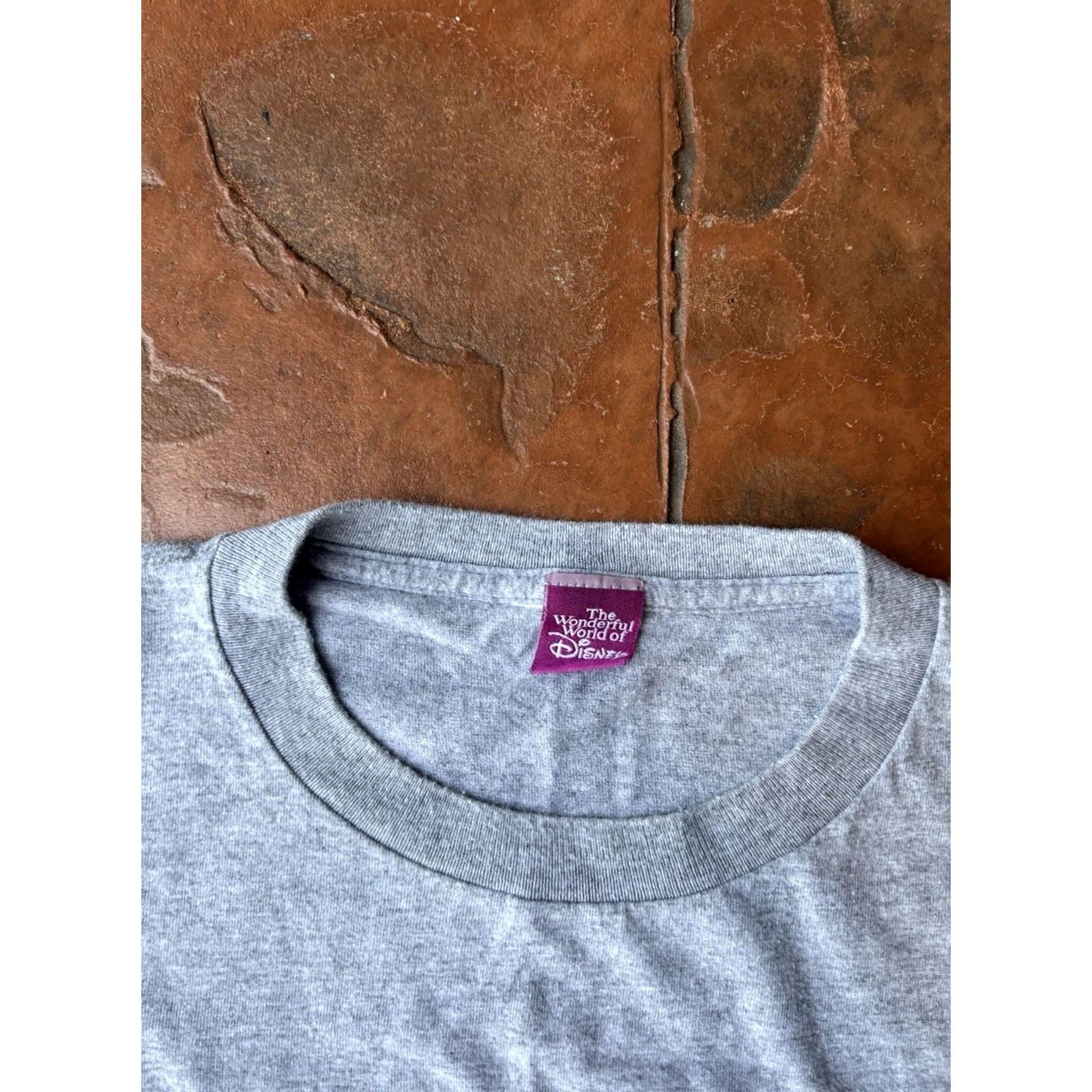 Disney VINTAGE Disney Snow White Grumpy All Day Dwarf T-Shirt Gray M/L Crew Neck Short Sleeve Men Regular Size US L / EU 52-54 / 3 - 2 Thumbnail