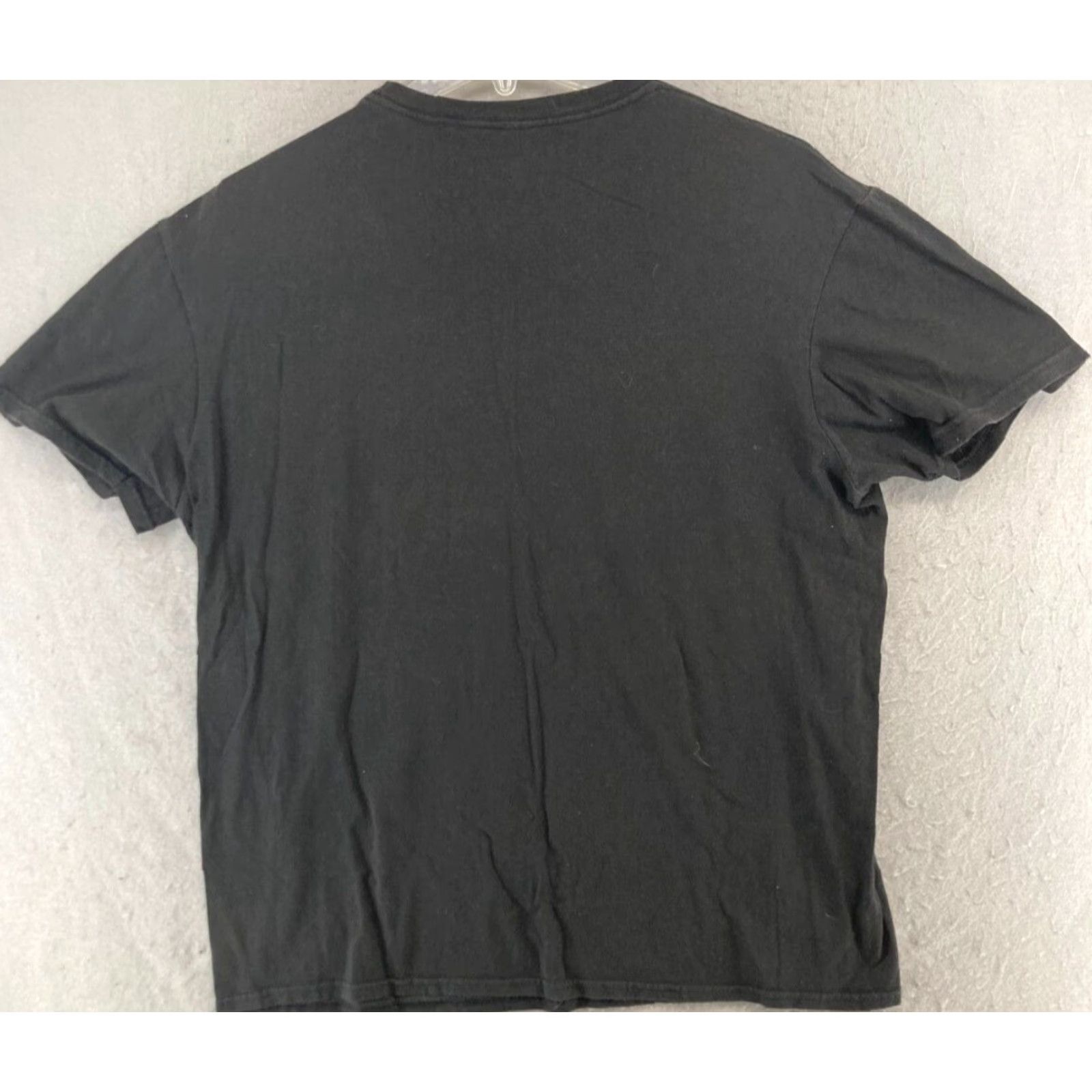 Logo 7 MT&V MTV Logo TShirt Men Large Black Graphic Print Crew Neck Cotton Jersey All Seasons Music 90s Theme Mens Size US L / EU 52-54 / 3 - 6 Thumbnail