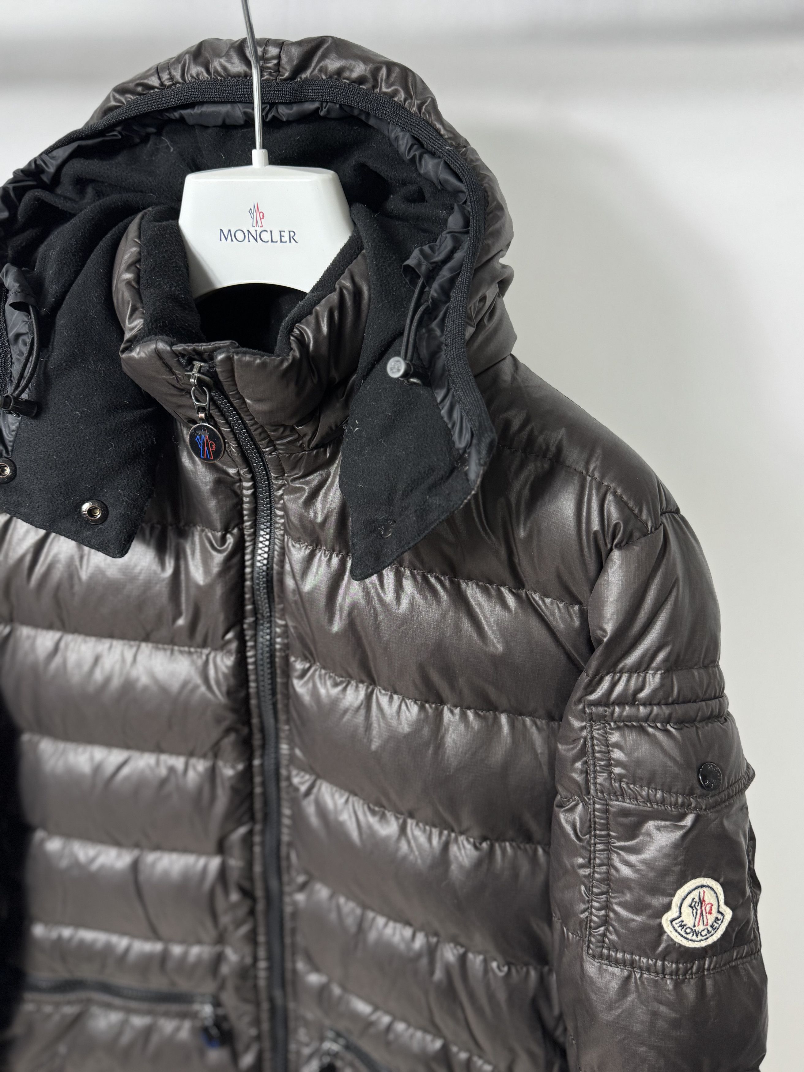 Moncler Moncler Bea Jacket Size M / US 6-8 / IT 42-44 - 3 Thumbnail