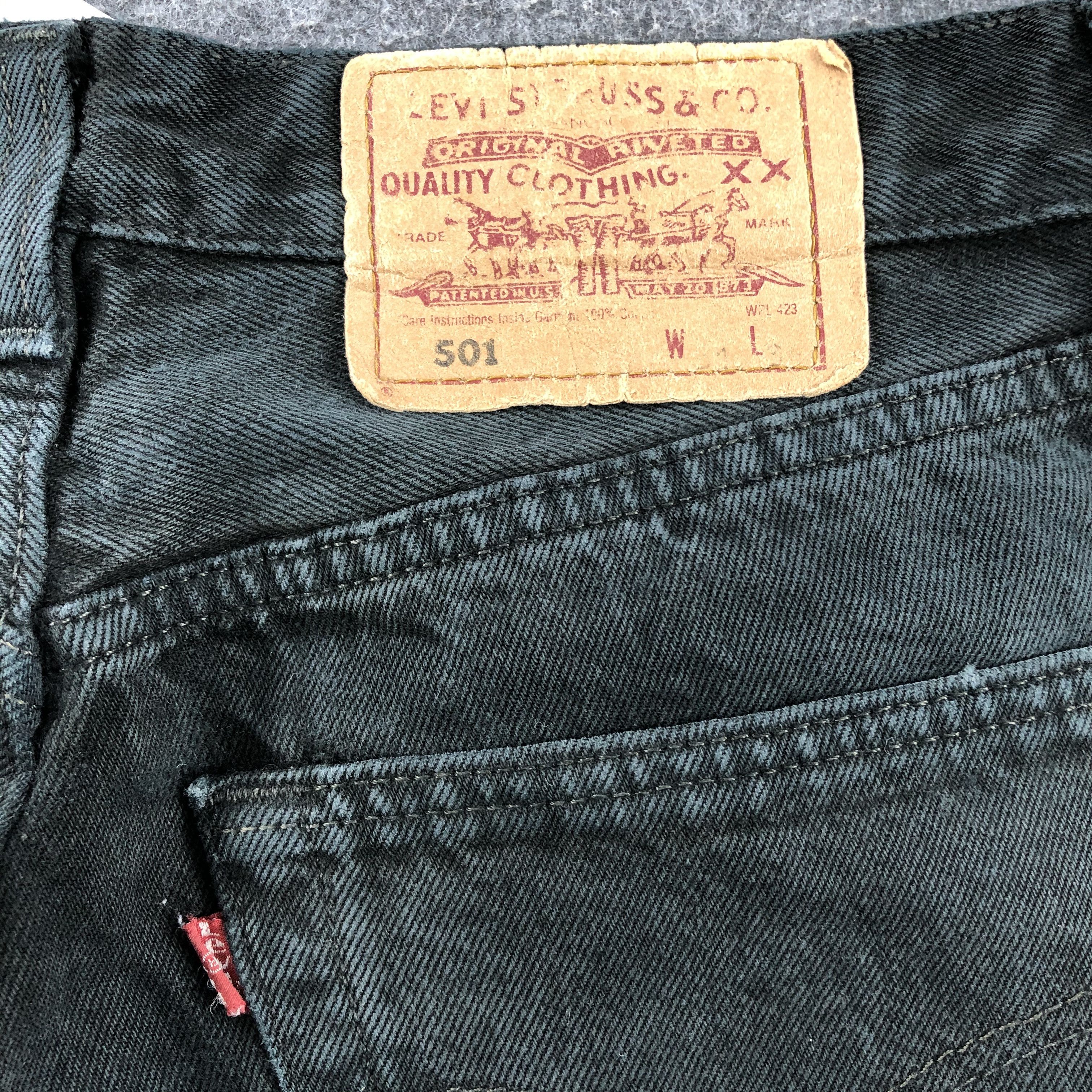 Vintage 90s Distress Levis 501 Jeans-JM1549