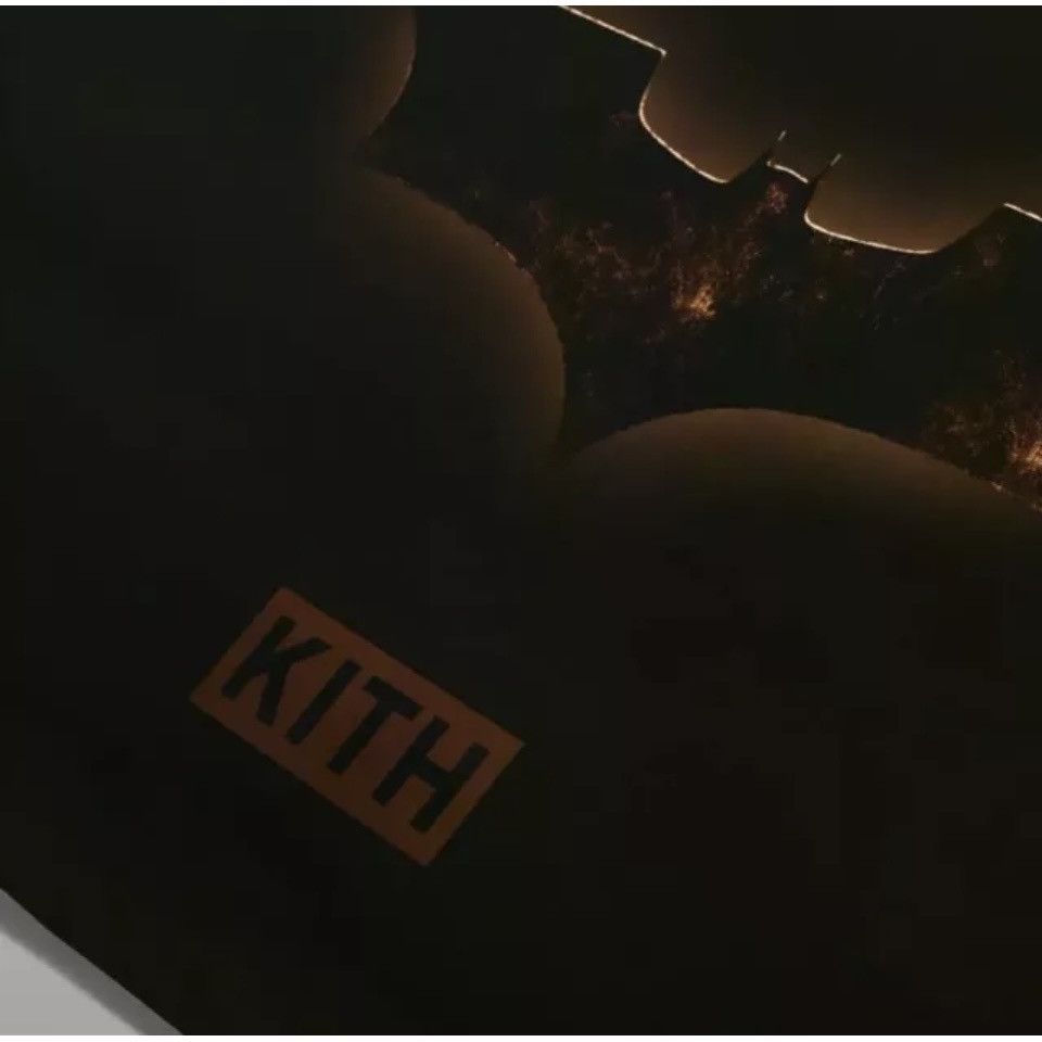 DC Comics × Kith × Vintage IN HAND! Kith Batman Begins Poster Size ONE SIZE - 2 Thumbnail