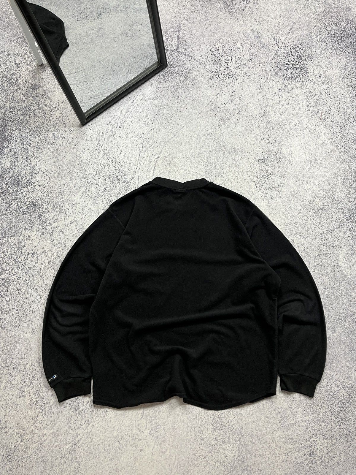 Nike Fleece Rare Sweatshirt Nike Teddy Vintage Mini Swoosh Y2k Size US L / EU 52-54 / 3 - 11 Thumbnail