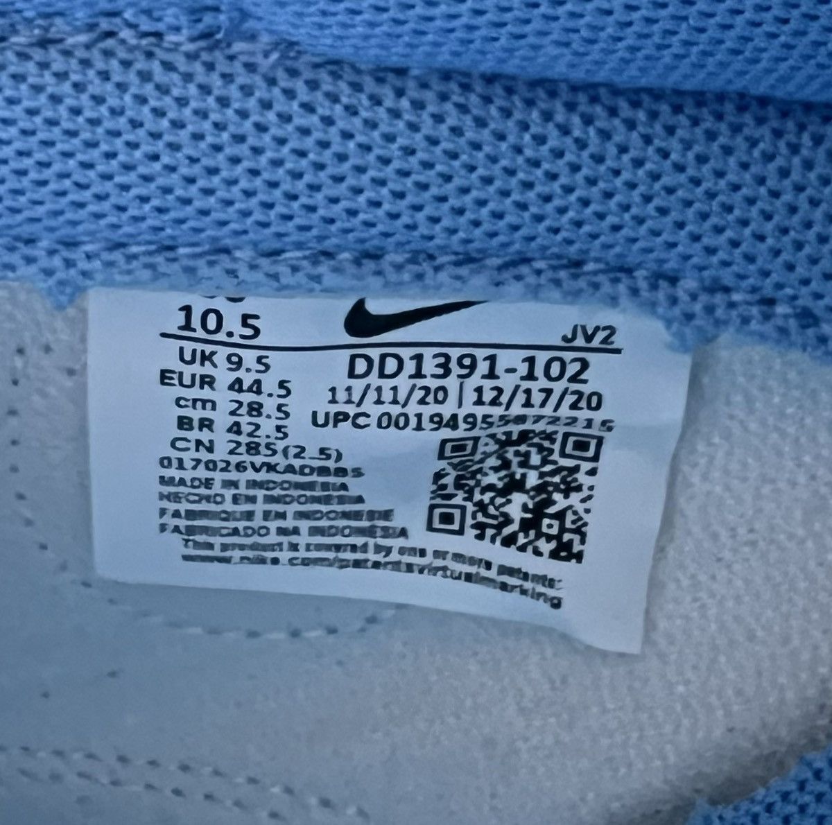 Nike Dunk Low “UNC (2021) Size US 10.5 / EU 43-44 - 6 Thumbnail