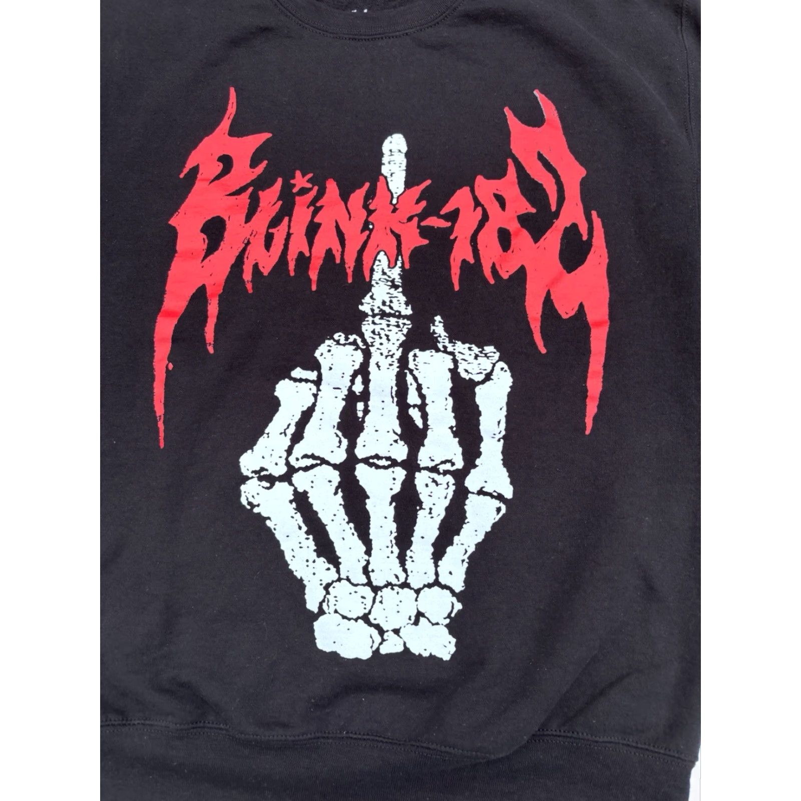 Vintage Blink-182 Sweatshirt Adult Medium Men Black Crew Neck Long Sleeve Middle Finger Tour 2024 Art Music Shirt Size US M / EU 48-50 / 2 - 2 Thumbnail