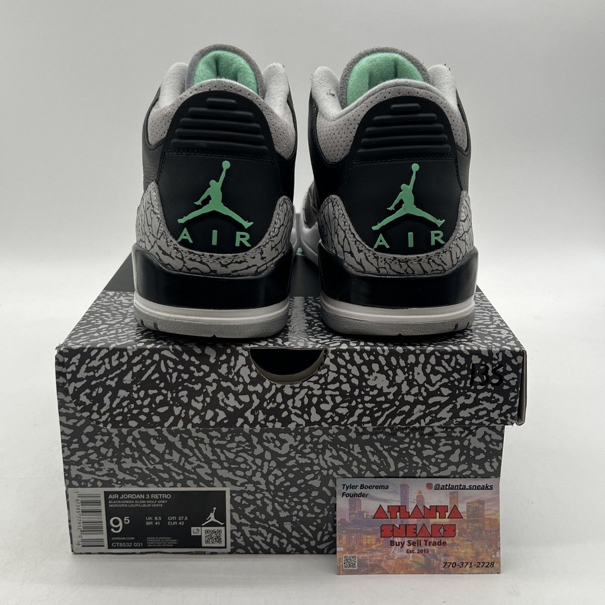 Jordan Brand Air Jordan 3 green glow Size US 9.5 / EU 42-43 - 3 Thumbnail