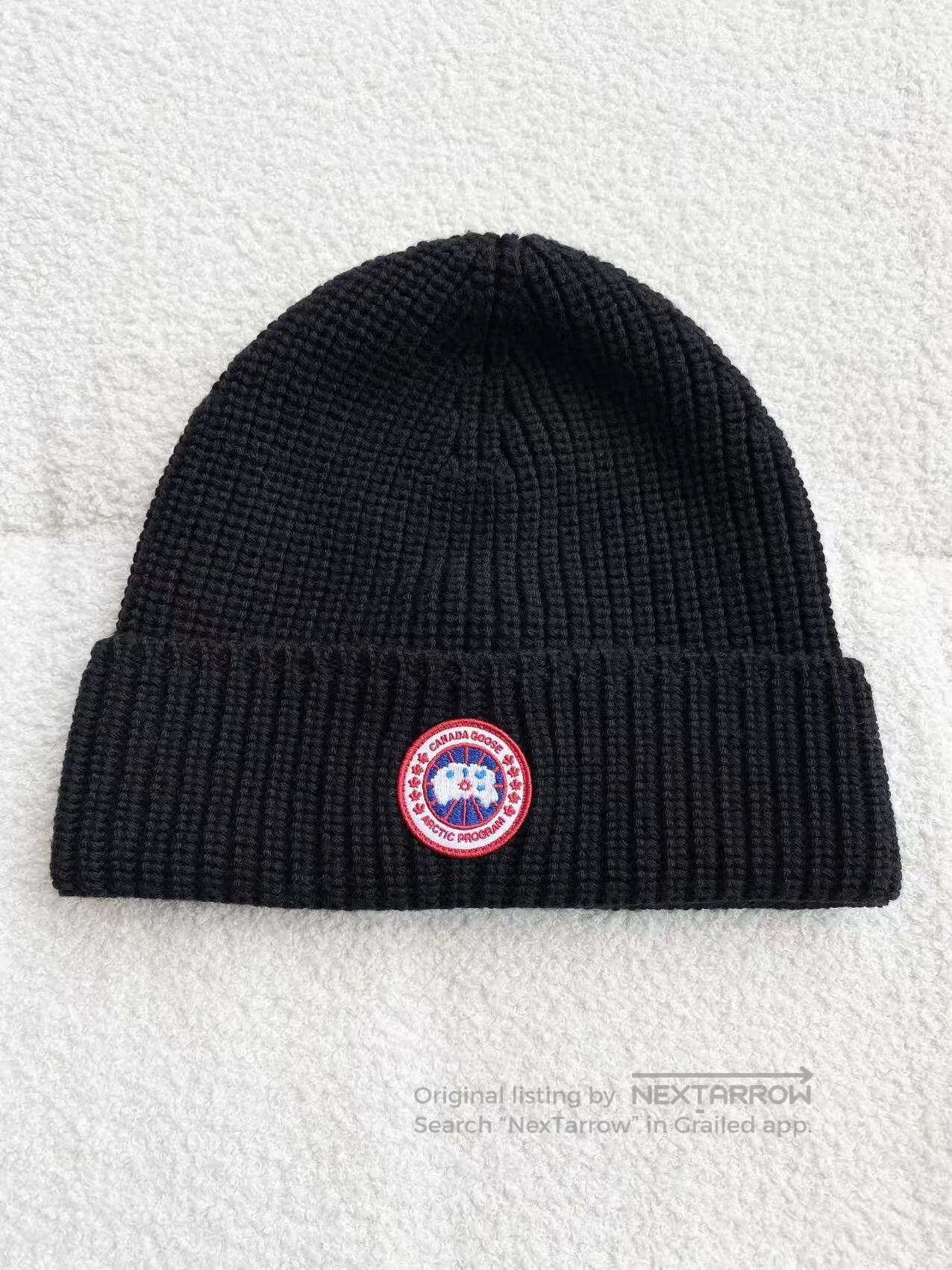 Canada Goose Canada Goose Size S Logo embroidered black knitted hat| Size ONE SIZE - 2 Thumbnail