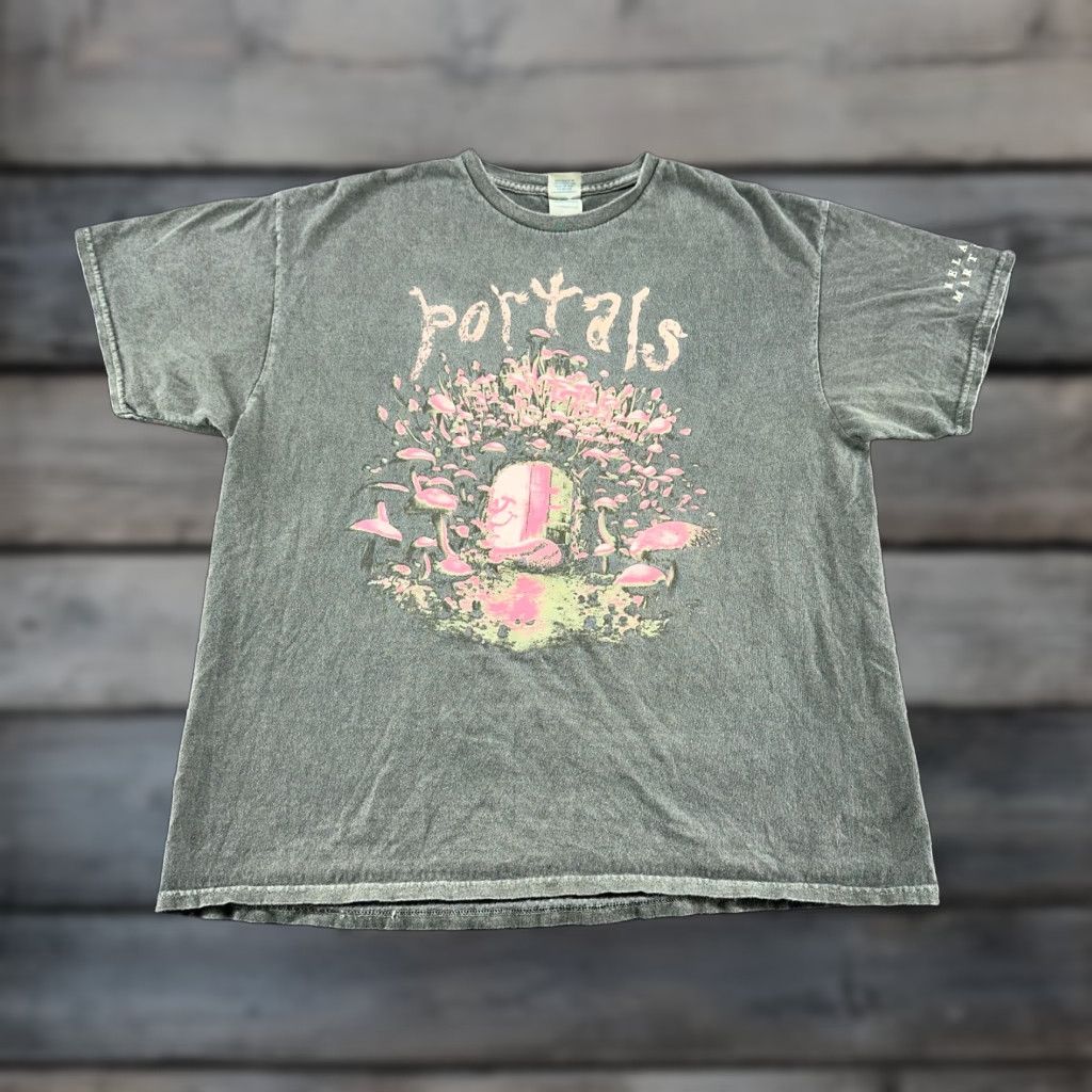 Delta VINTAGE Delta Shirt Mens XL Green Graphic Portals Mushroom Dyed Cotton Singer Size US XL / EU 56 / 4 - 1 Thumbnail