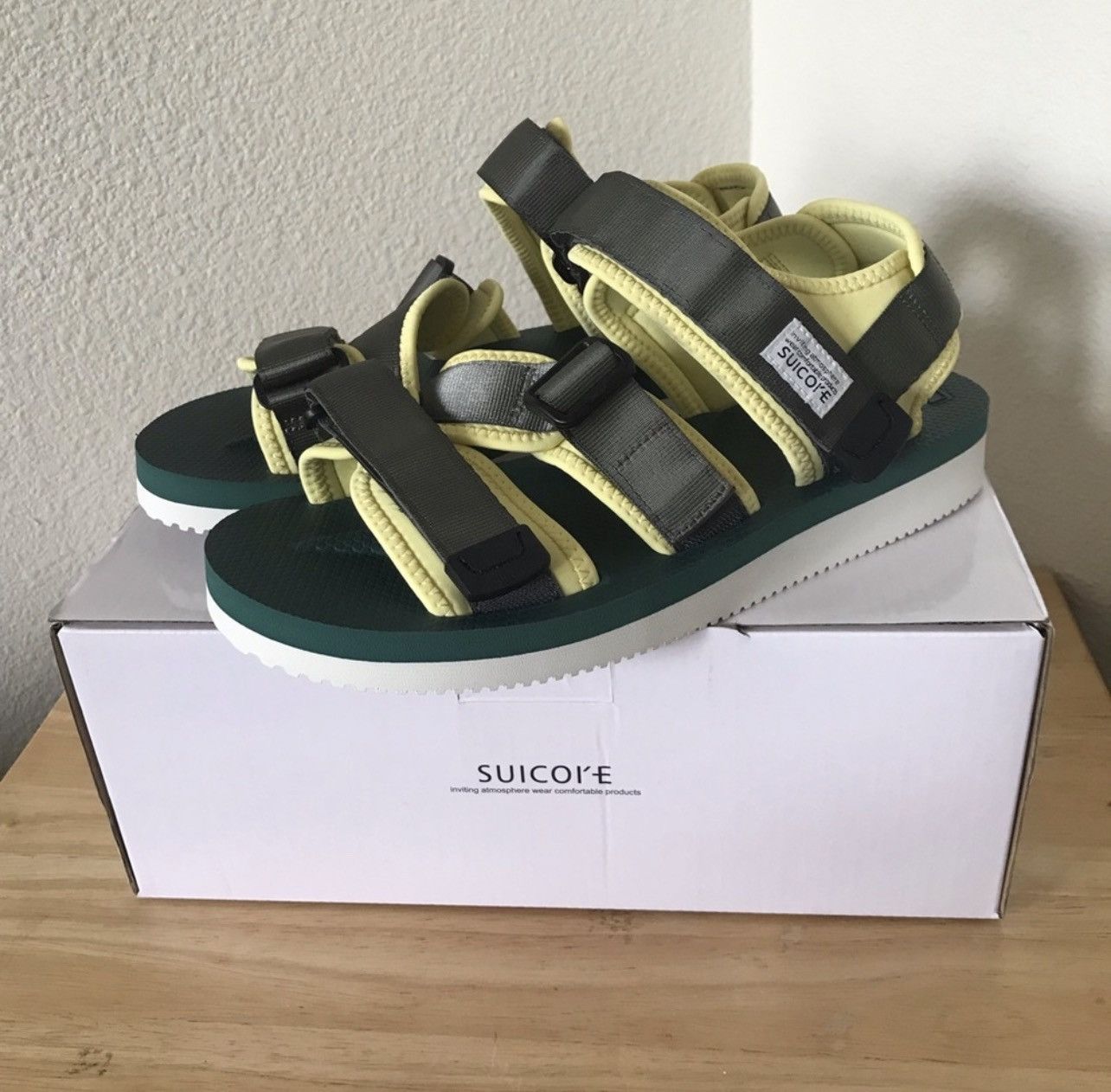 Deus Ex Machina × Suicoke Suicoke x Deus Ex Machina Kisee-V  display picture 1