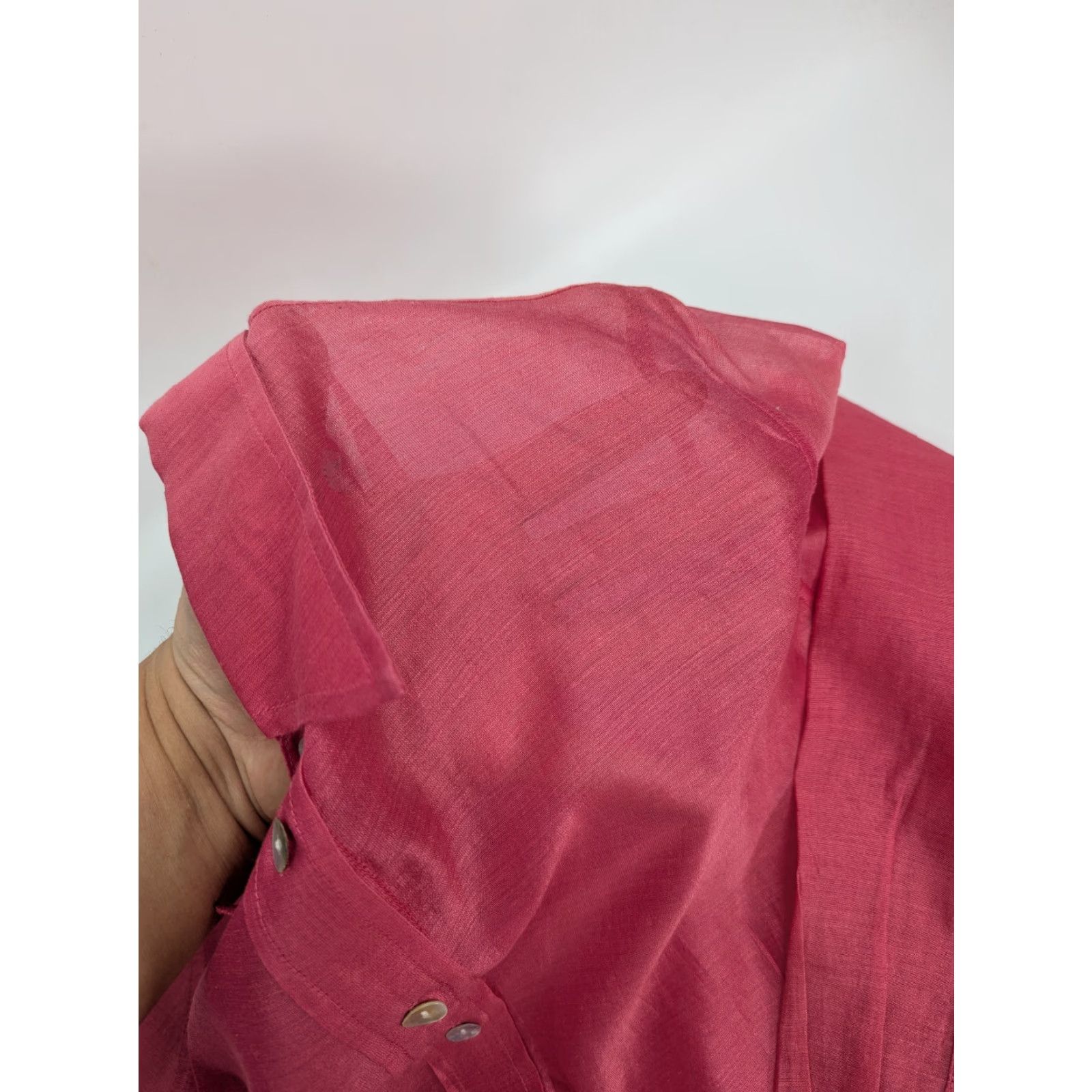 Vintage Chico’s Silk Cotton Blend Long Button Dress Shirt Blouse Pink M/8 Womens Blouse Silk Cotton Blend Button-Down Sheer Tunic Casual Party/Cocktail 90s? Size M / US 6-8 / IT 42-44 - 7 Thumbnail