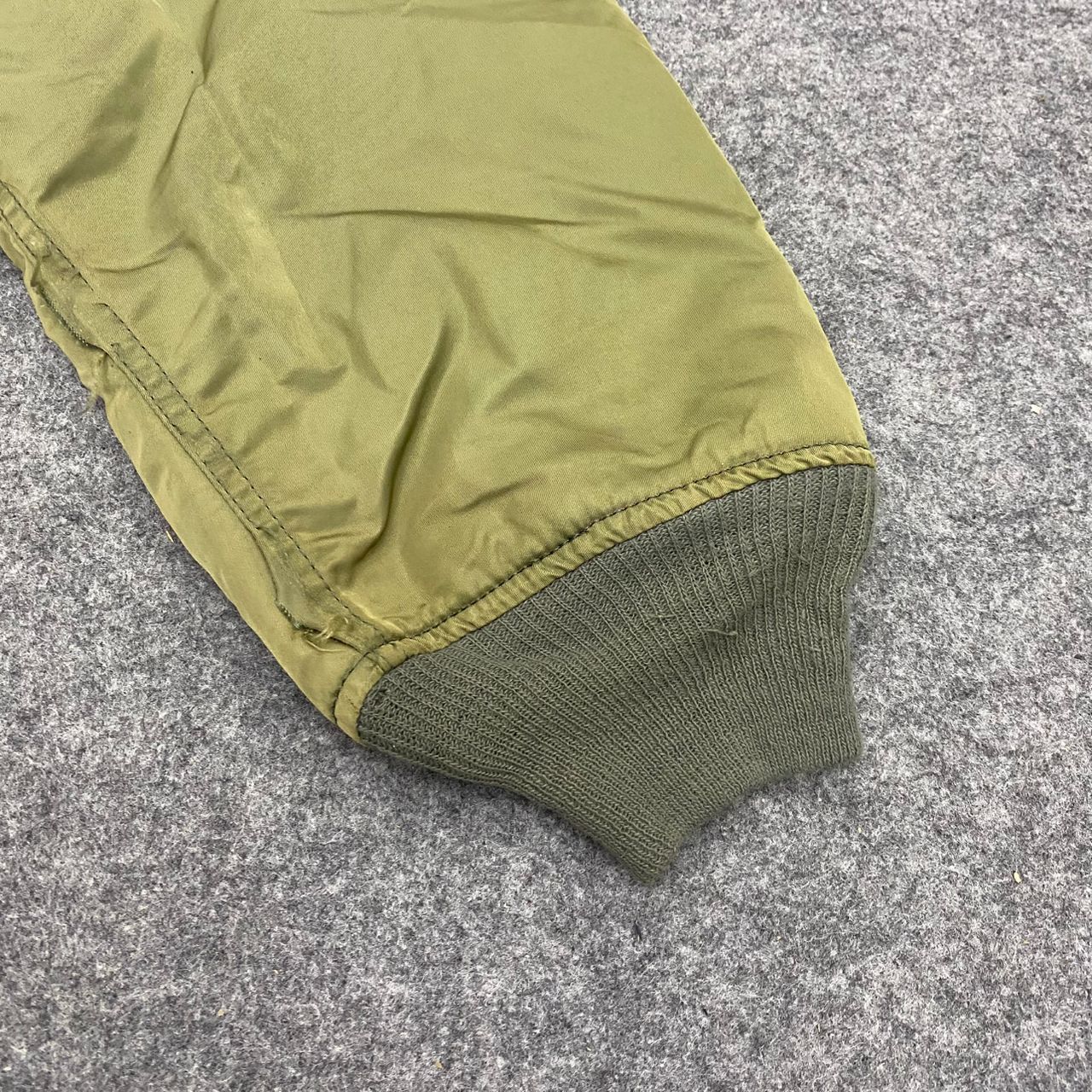 Alpha Industries 💥Best Offer💥Vintage Alpha Industry Bombers Jacket Size US L / EU 52-54 / 3 - 9 Thumbnail