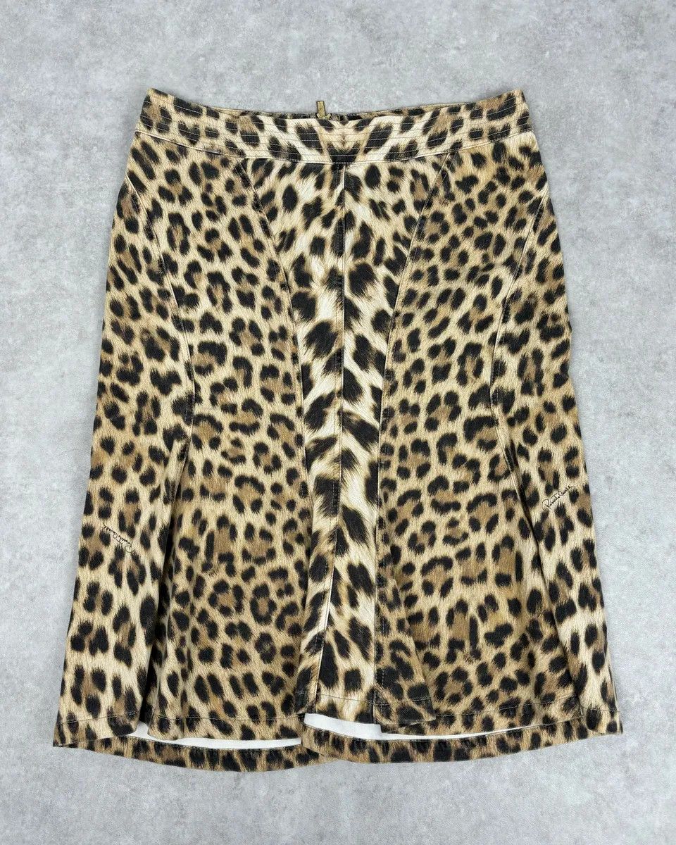 Roberto Cavalli AW2005 Roberto Cavalli Beige Wool Blend Leopard Print Skirt Size 29" - 1 Thumbnail