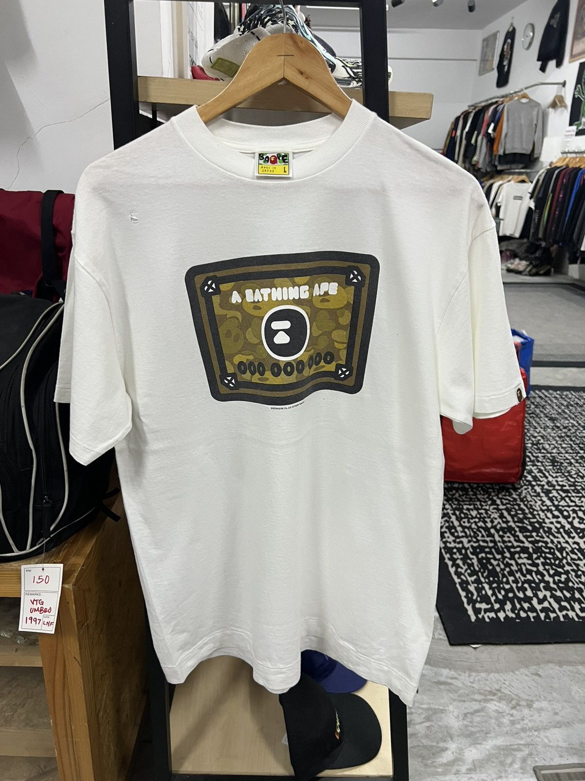 Bape Bape A bathing Ape Gold Card Size US L / EU 52-54 / 3 - 1 Thumbnail