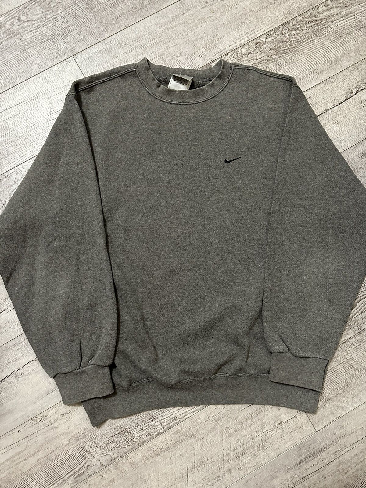 Nike Vintage Made In USA Nike Grey Crewneck Sweatshirt Size US M / EU 48-50 / 2 - 1 Thumbnail