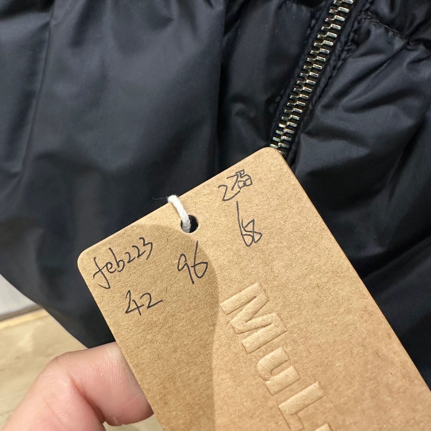 Moncler Moncler feb223 stand-collar logo-sleeve waist down 2 Size XS / US 0-2 / IT 36-38 - 5 Thumbnail