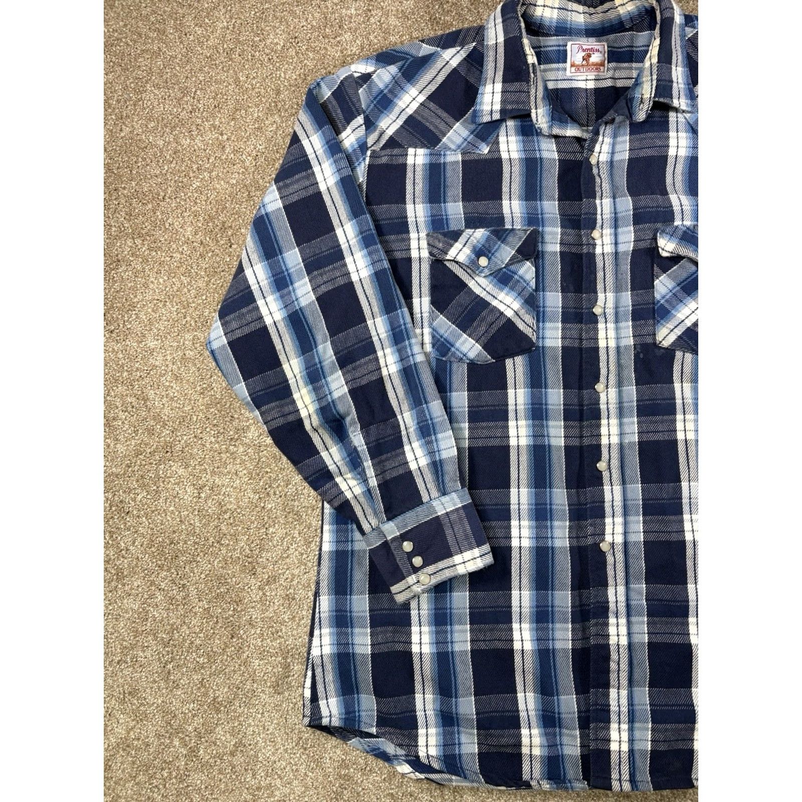 Vintage VINTAGE Prentiss Outdoors Flannel Pearl Snap Shirt Mens Large Blue Plaid Regular Size US L / EU 52-54 / 3 - 3 Thumbnail