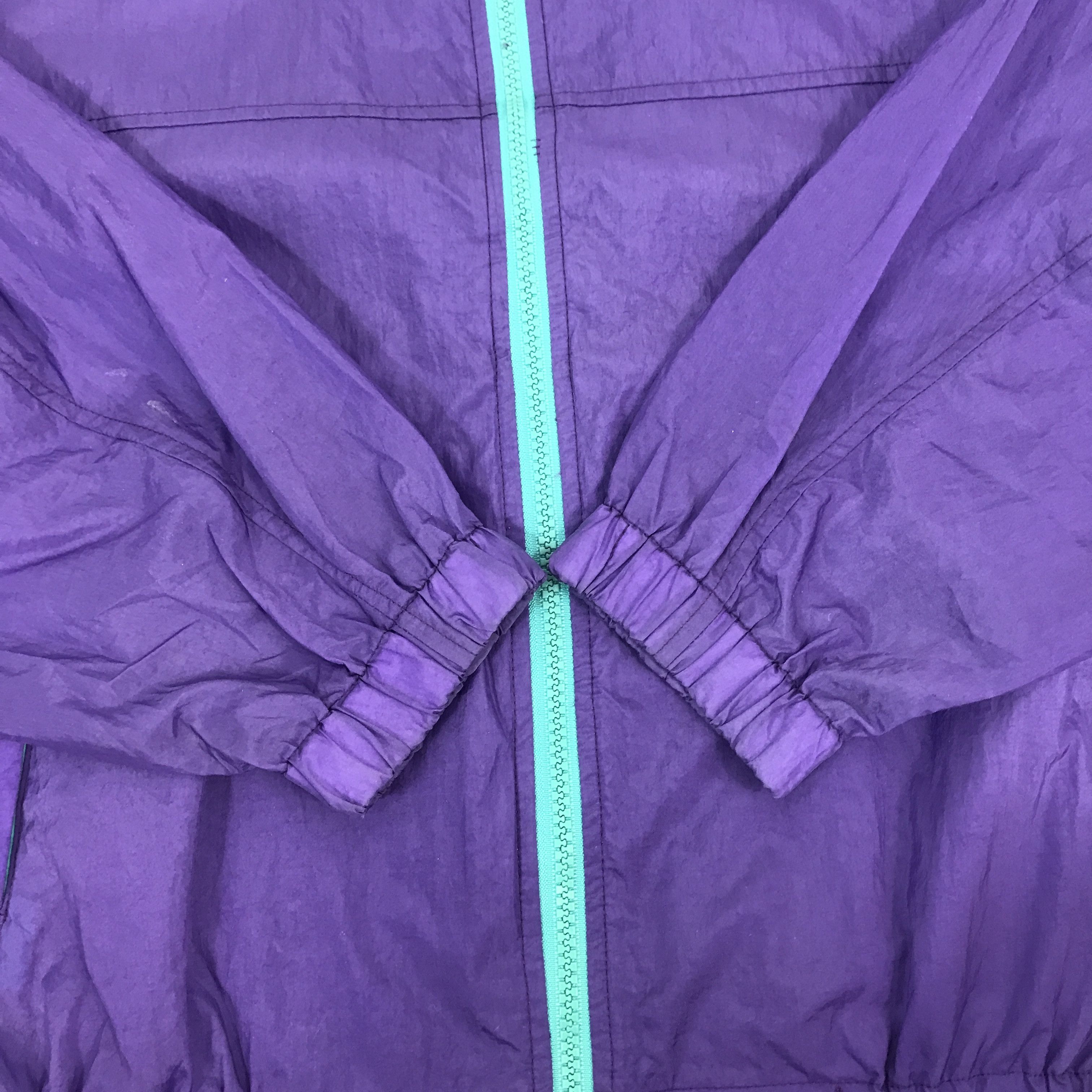 Helly Hansen × Vintage Vintage Helly Hansen windbreaker Jacket Size US M / EU 48-50 / 2 - 7 Thumbnail