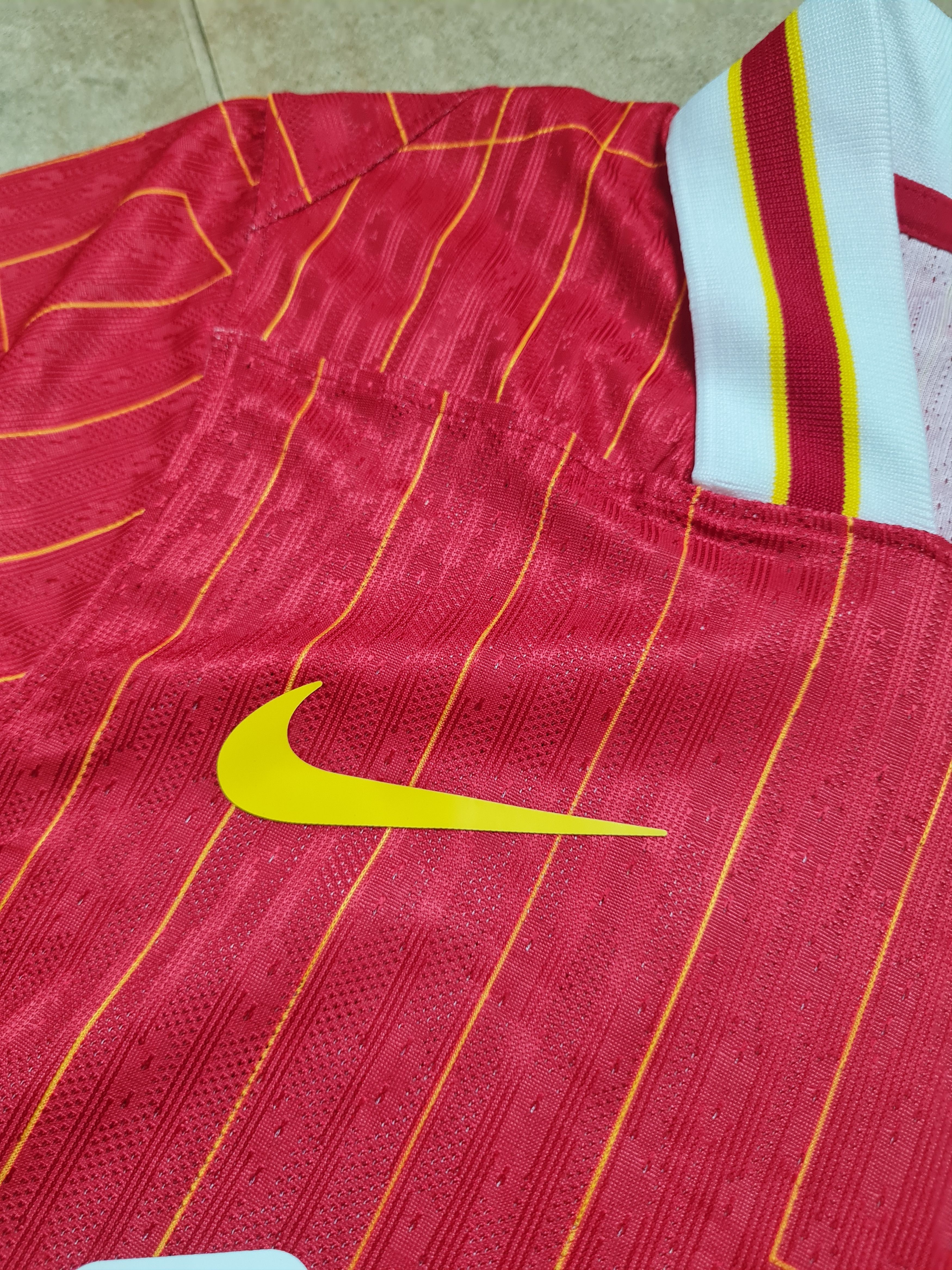 Nike Nike Liverpool FC 2024/25 Home Jersey Match Day Dri-FIT ADV Size US S / EU 44-46 / 1 - 20 Thumbnail