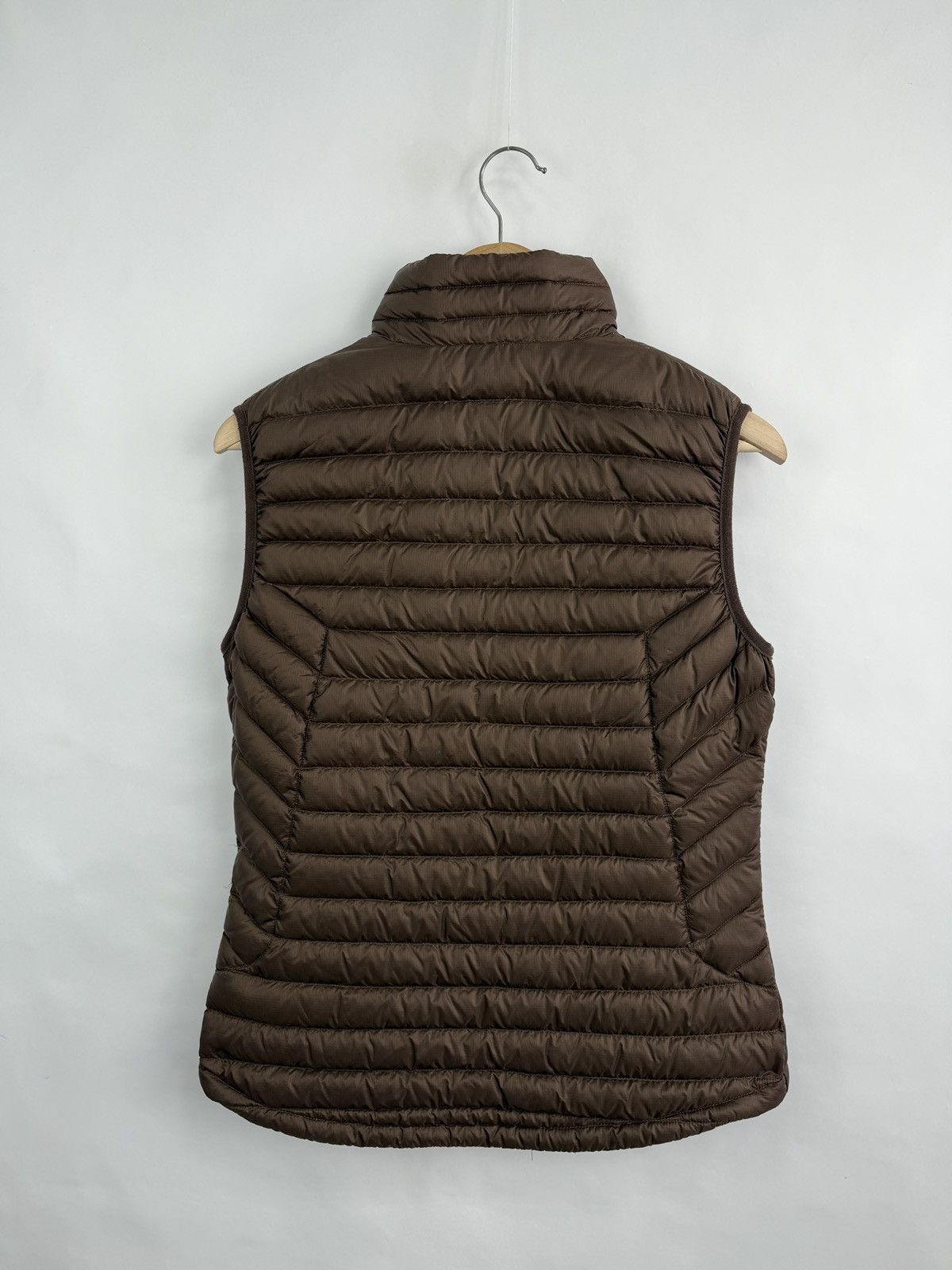 Rab 🇺🇸 Rab Pertex Microlight Puffer Vest Brown Woman Outdoor Y2K Size S / US 4 / IT 40 - 9 Thumbnail