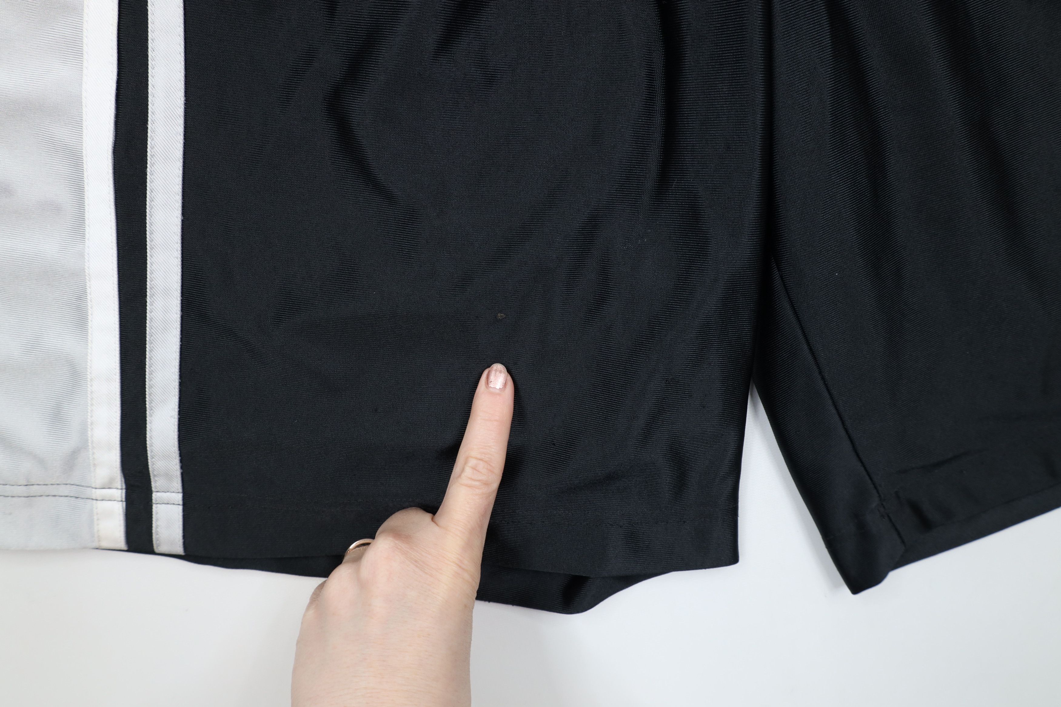 Nike × Vintage Vintage Nike Scott Mini Swoosh Heavy Basketball Shorts Size US 36 / EU 52 - 6 Thumbnail