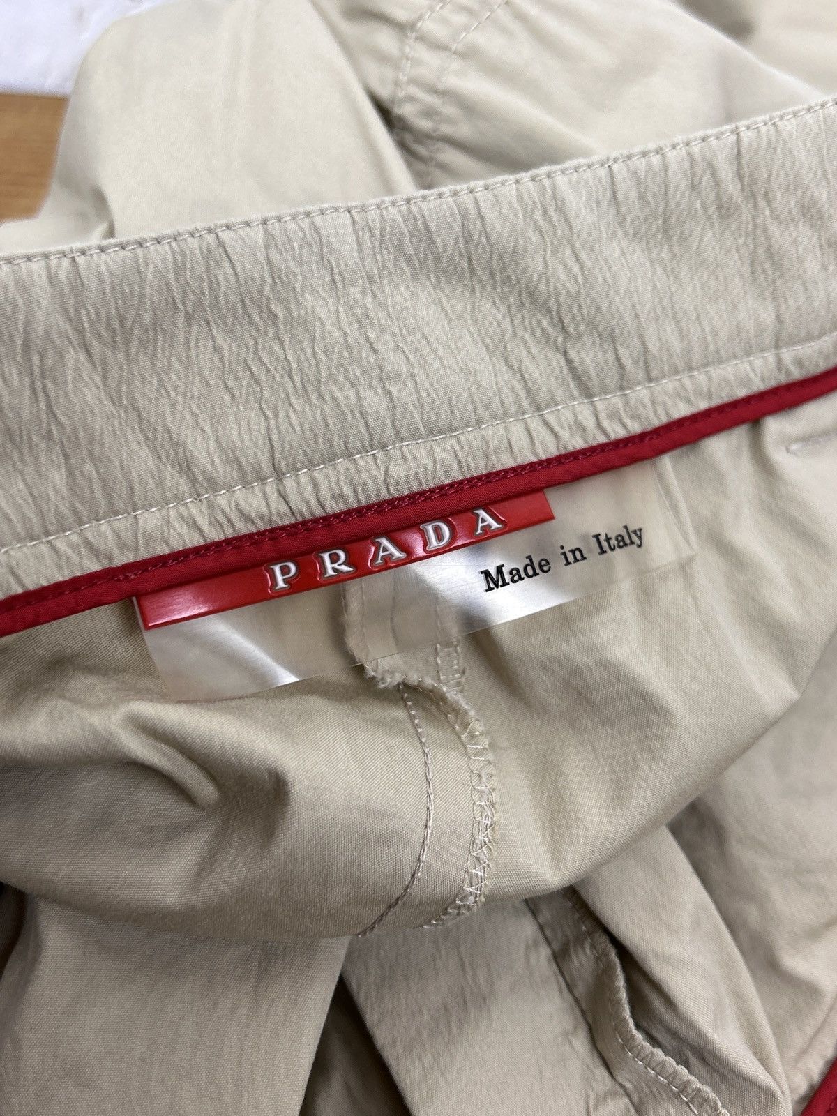Prada Prada Red Tab Lightweight Nylon Pants Trousers Size 46 Size 32" / US 10 / IT 46 - 7 Thumbnail