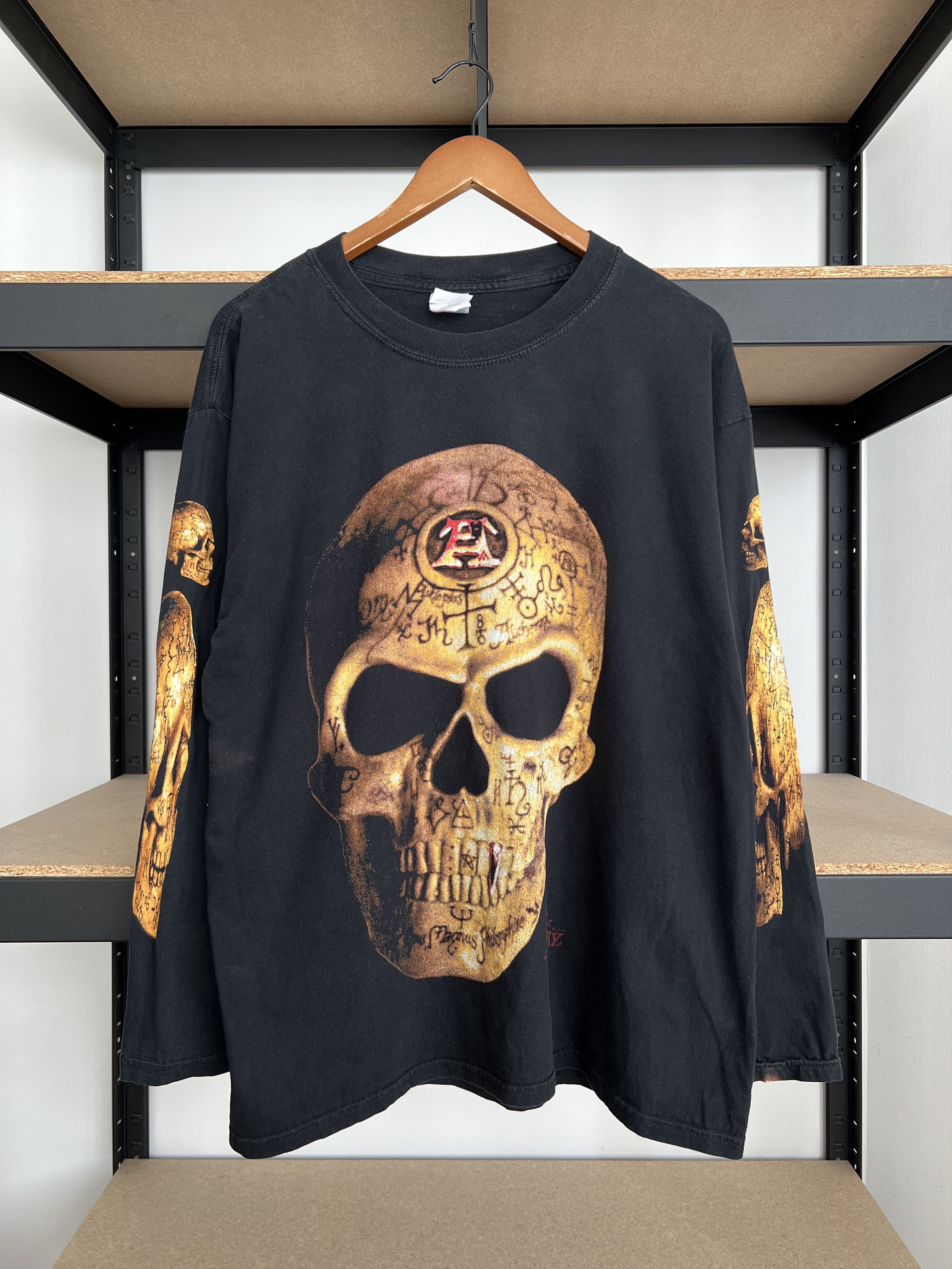 Vintage Vintage 90s Alchemy Gothic Omega Skull Long Sleeve T-shirt Size US L / EU 52-54 / 3 - 1 Thumbnail