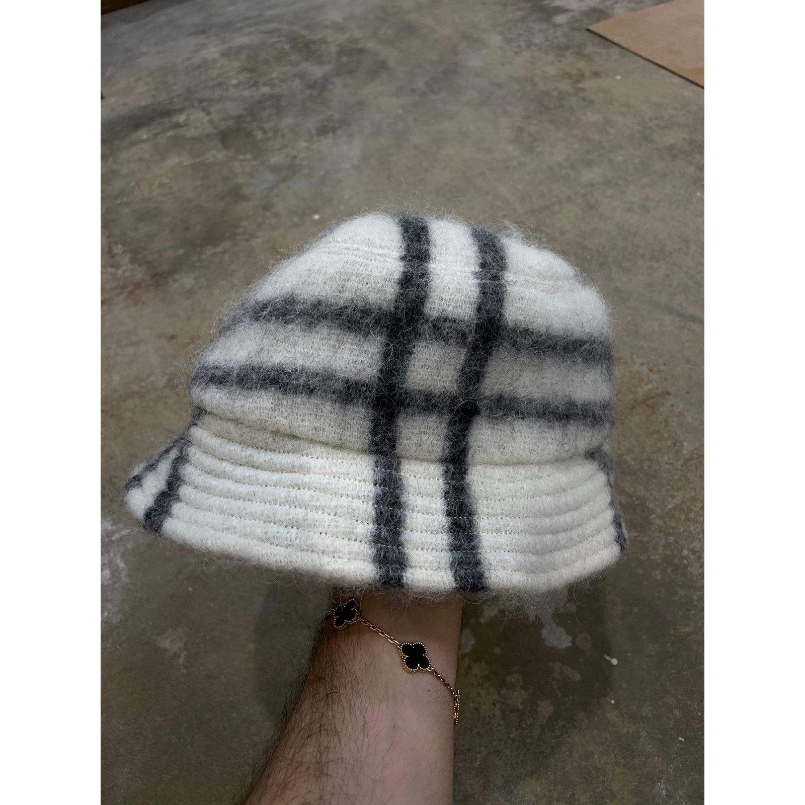 Marni Marni Fur Bucket Hat Black White Large New Size ONE SIZE - 1 Thumbnail