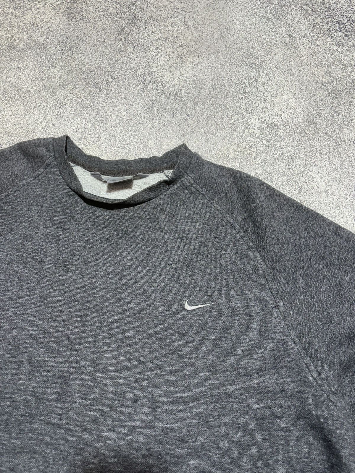 Nike × Vintage Nike Vintage Drill Grey Sweatshirt Small Logo Swoosh size L Size US L / EU 52-54 / 3 - 5 Thumbnail