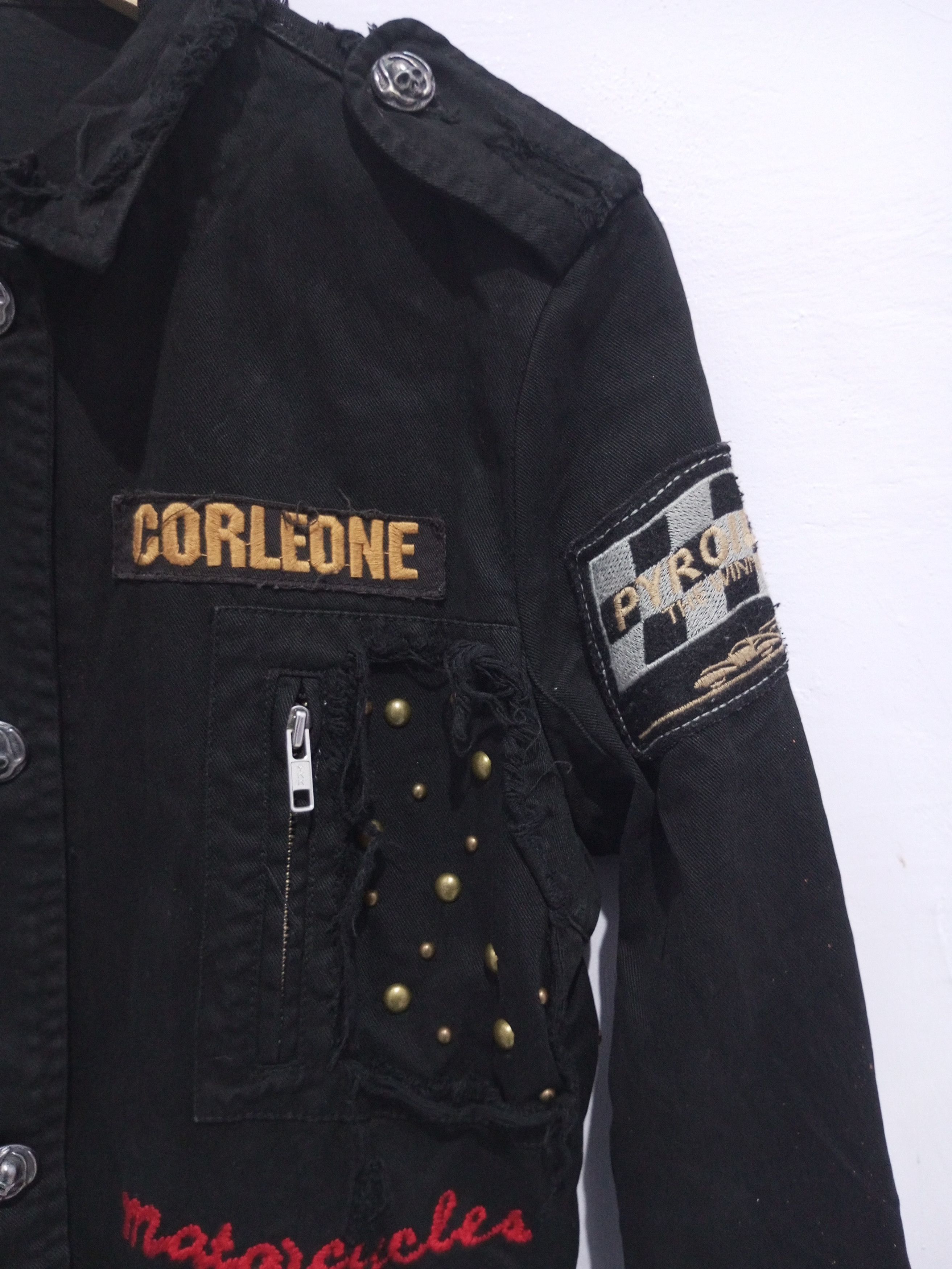 20471120 Vintage Corleone studded embroidery denim jacket Size US M / EU 48-50 / 2 - 8 Thumbnail