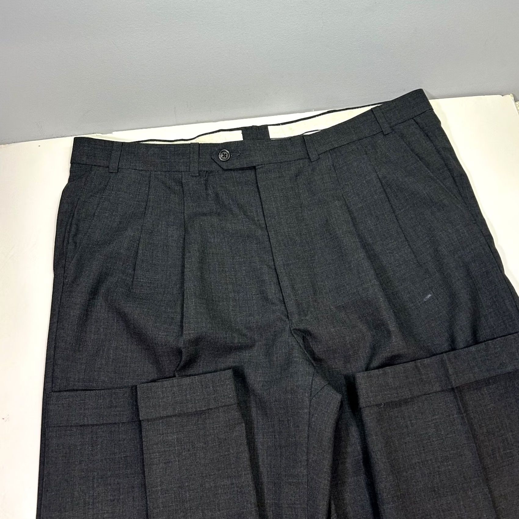 Ralph Lauren Lauren Ralph Lauren Mens Dress Pants Gray Wool Pleated 36x32 Super 100s Size US 36 / EU 52 - 3 Thumbnail