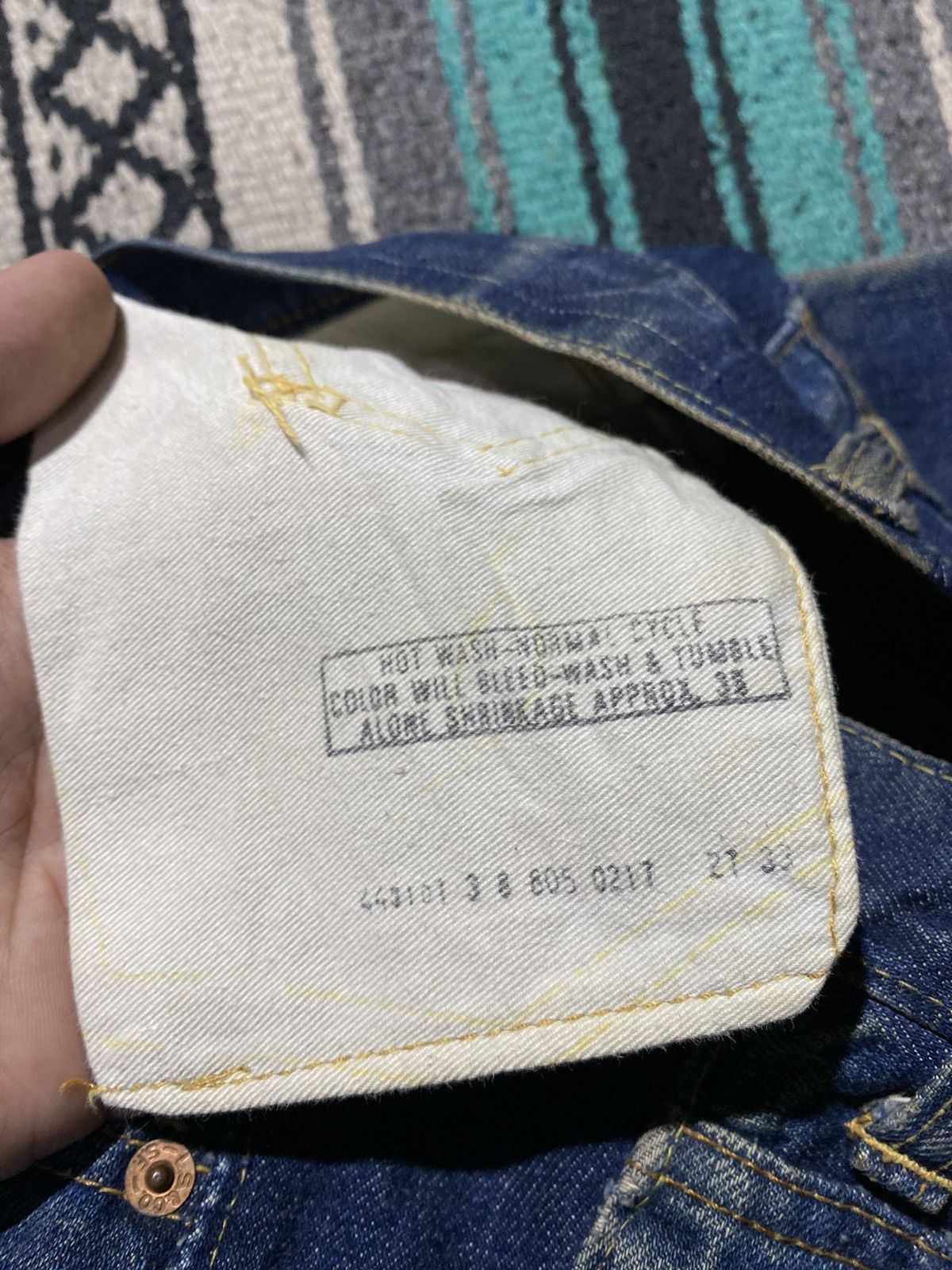 Levi's × Vintage 70s Rare Levi’s 805 Distressed Vintage Jeans Size US 33 - 12 Thumbnail