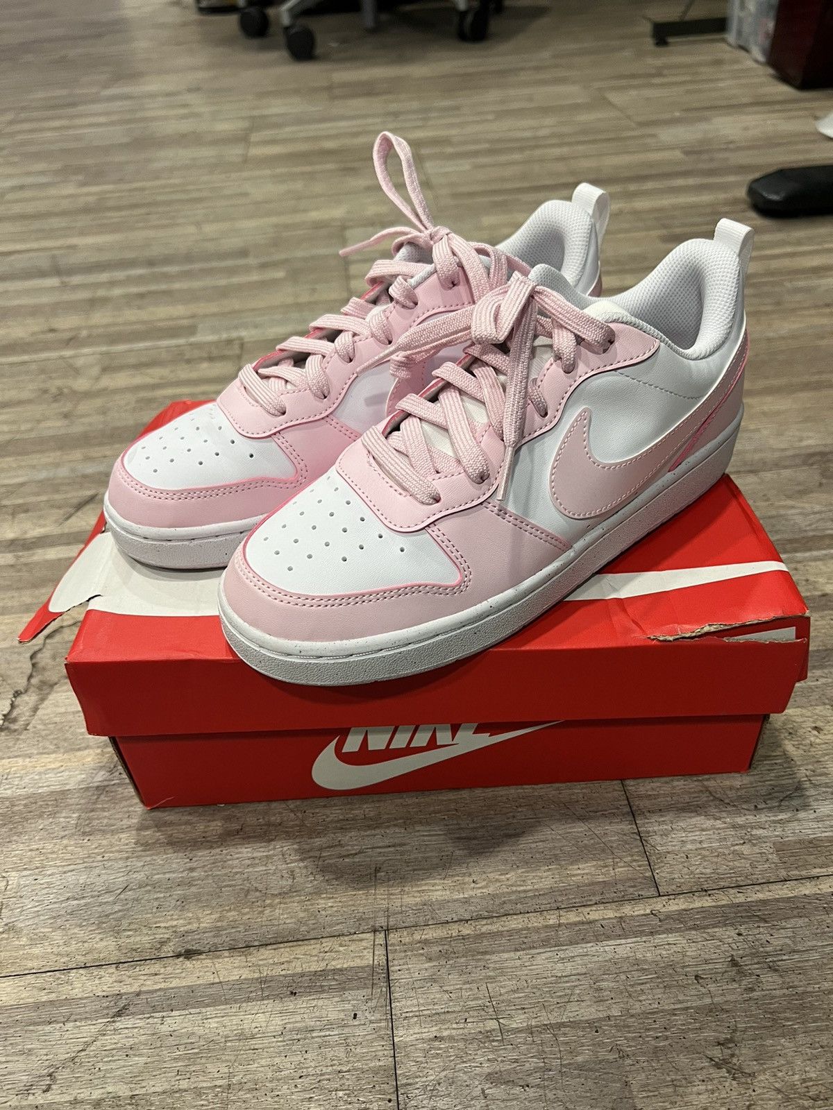 Nike Court Borough Low Redcraft Nike Sneakers Size US 7 / IT 37 - 1 Thumbnail