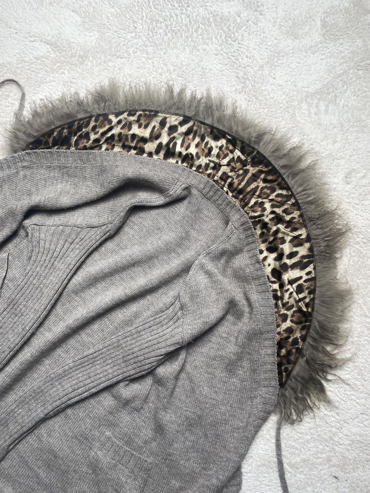 Dolce & Gabbana 2000s Dolce & Gabbana Fur Collar long knit. Size M / US 6-8 / IT 42-44 - 6 Thumbnail