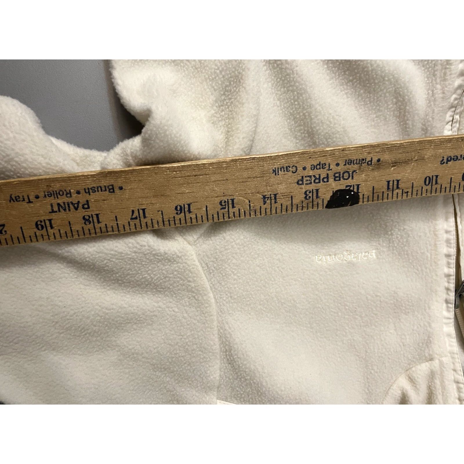 Patagonia Patagonia Fleece Jacket Womens Small Cream Full Zip jacket Womens Small Patagonia Synchilla Windbreaker USA 90s? Size S / US 4 / IT 40 - 5 Thumbnail