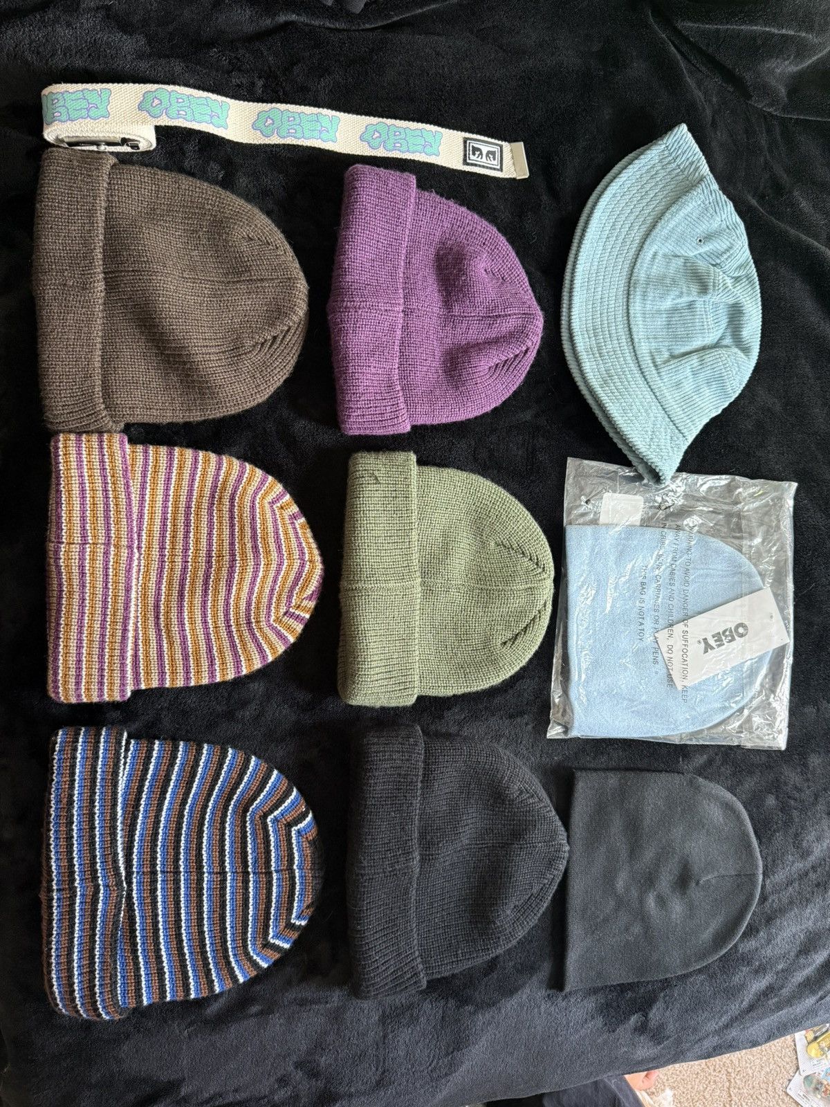 Obey OBEY Beanie Bundle (9 Pieces) Mixed Colors Streetwear Lot Size ONE SIZE - 4 Thumbnail