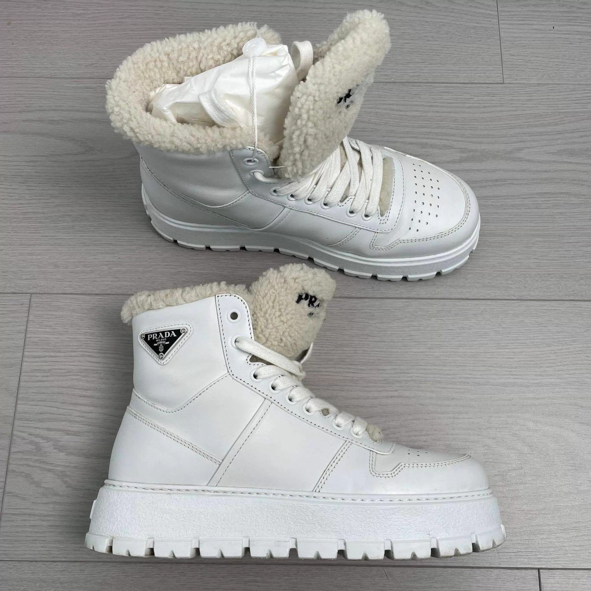 Prada Cotton Fleece-Lined 38 Shoes