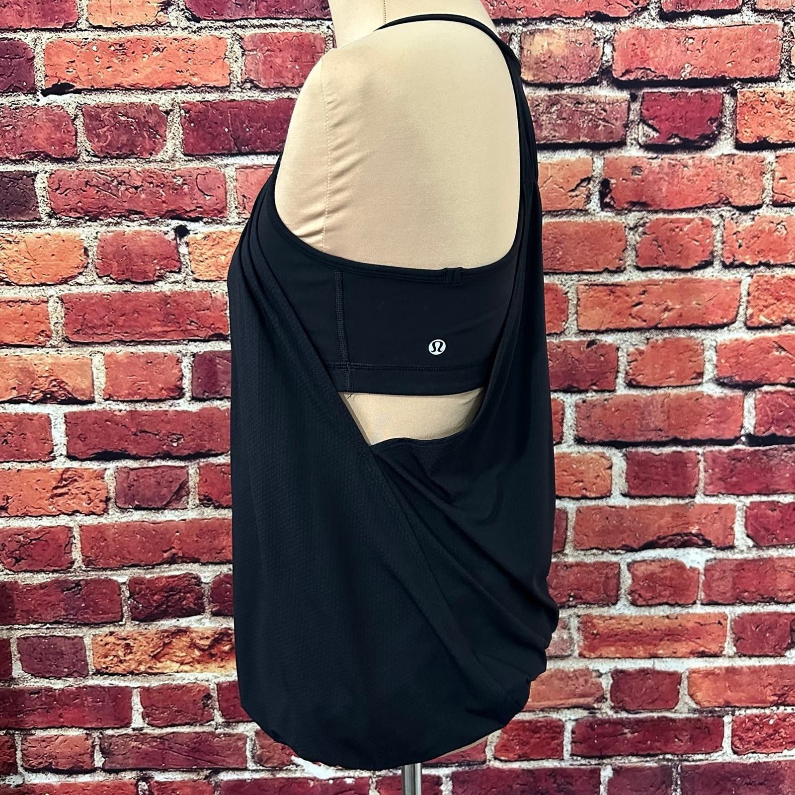 Lululemon Lululemon Tank top size 10 Size L / US 10 / IT 46 - 1 Thumbnail