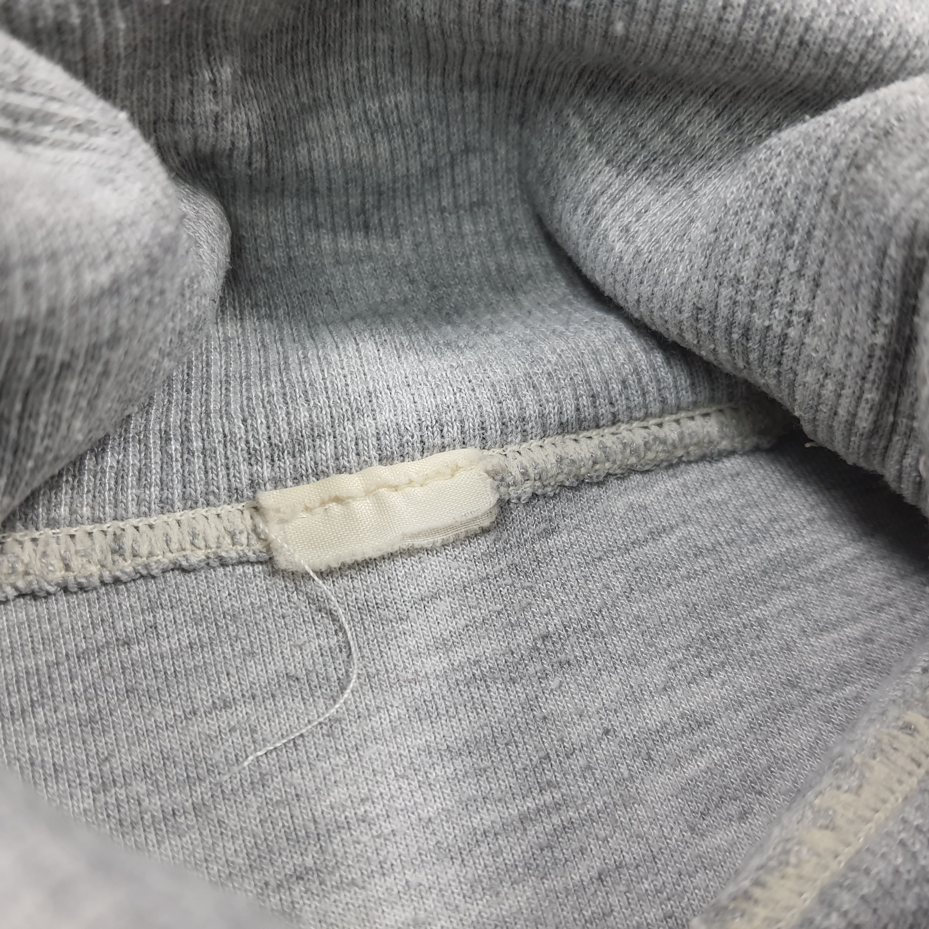 Nike Vintage 90s Nike Center Swoosh Turtleneck Sweatshirt C293N24 Size US M / EU 48-50 / 2 - 7 Thumbnail