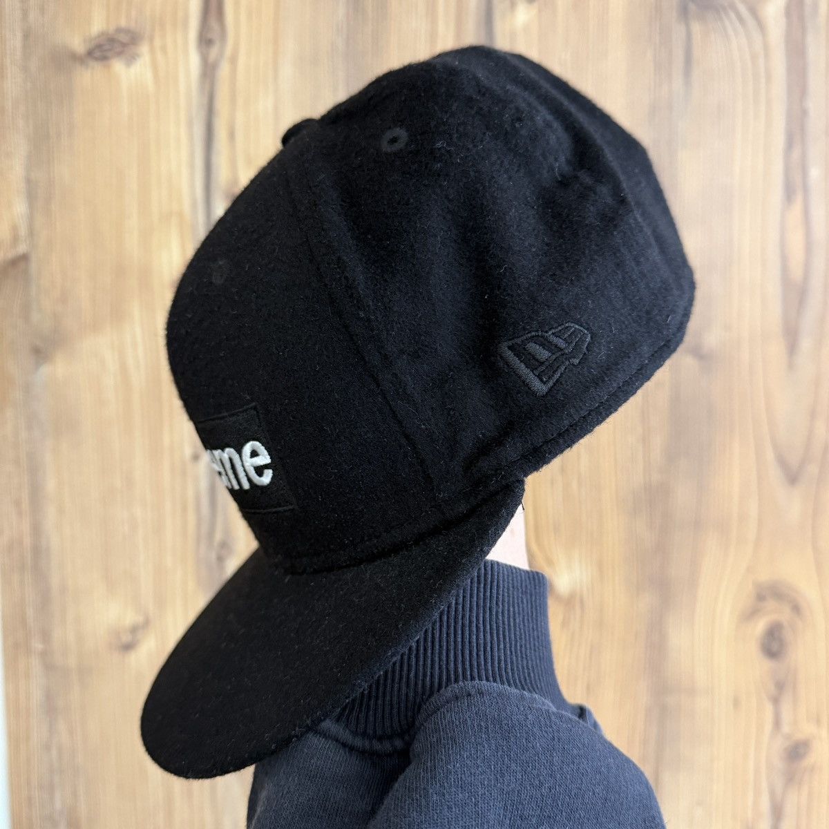 Supreme Supreme New Era Logo Hat Fitted Cap 7 1/4 Size 28 - 3 Thumbnail