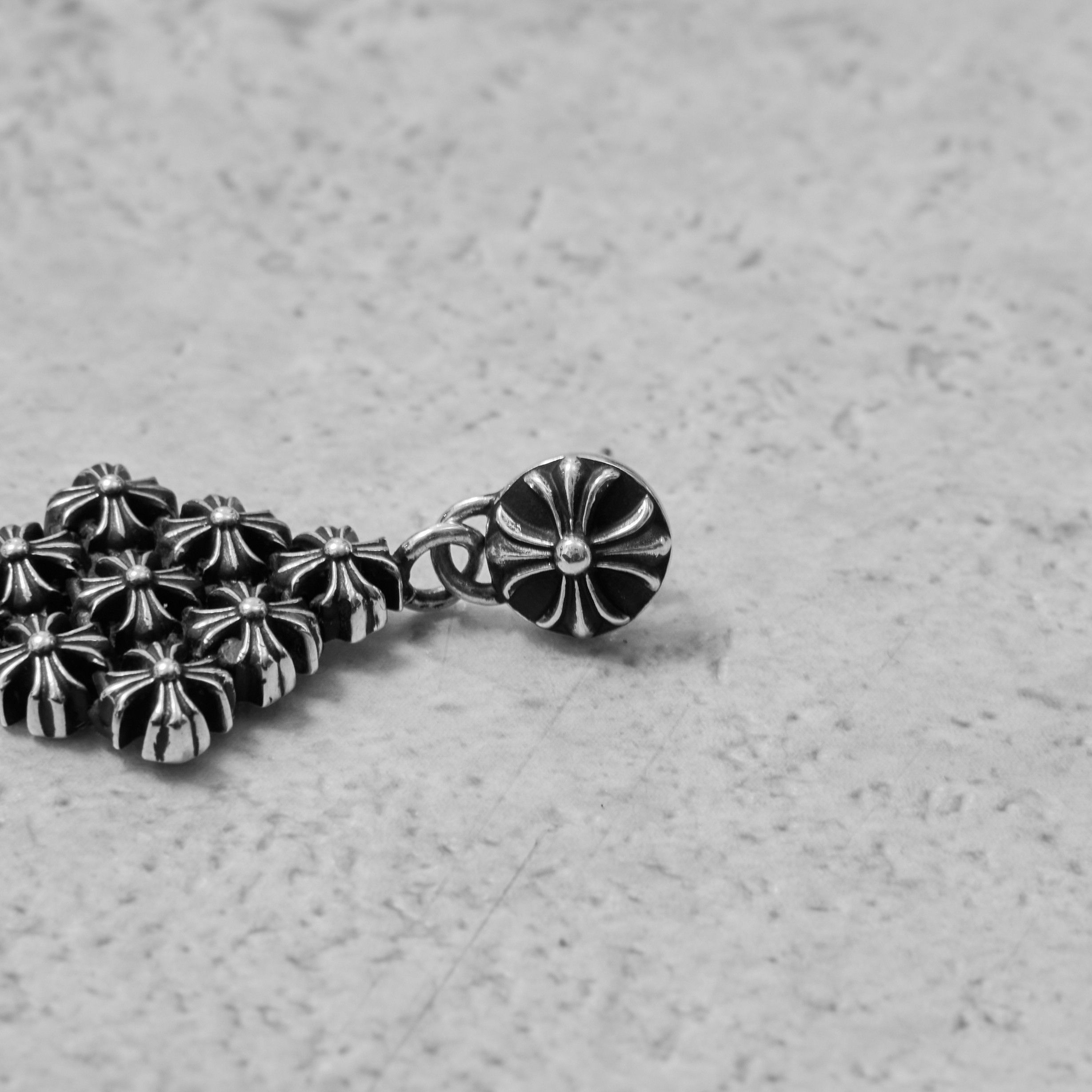 Chrome Hearts CHROME HEARTS HOOP PLUS PUNK TINY EARRING SILVER Size ONE SIZE - 2 Thumbnail