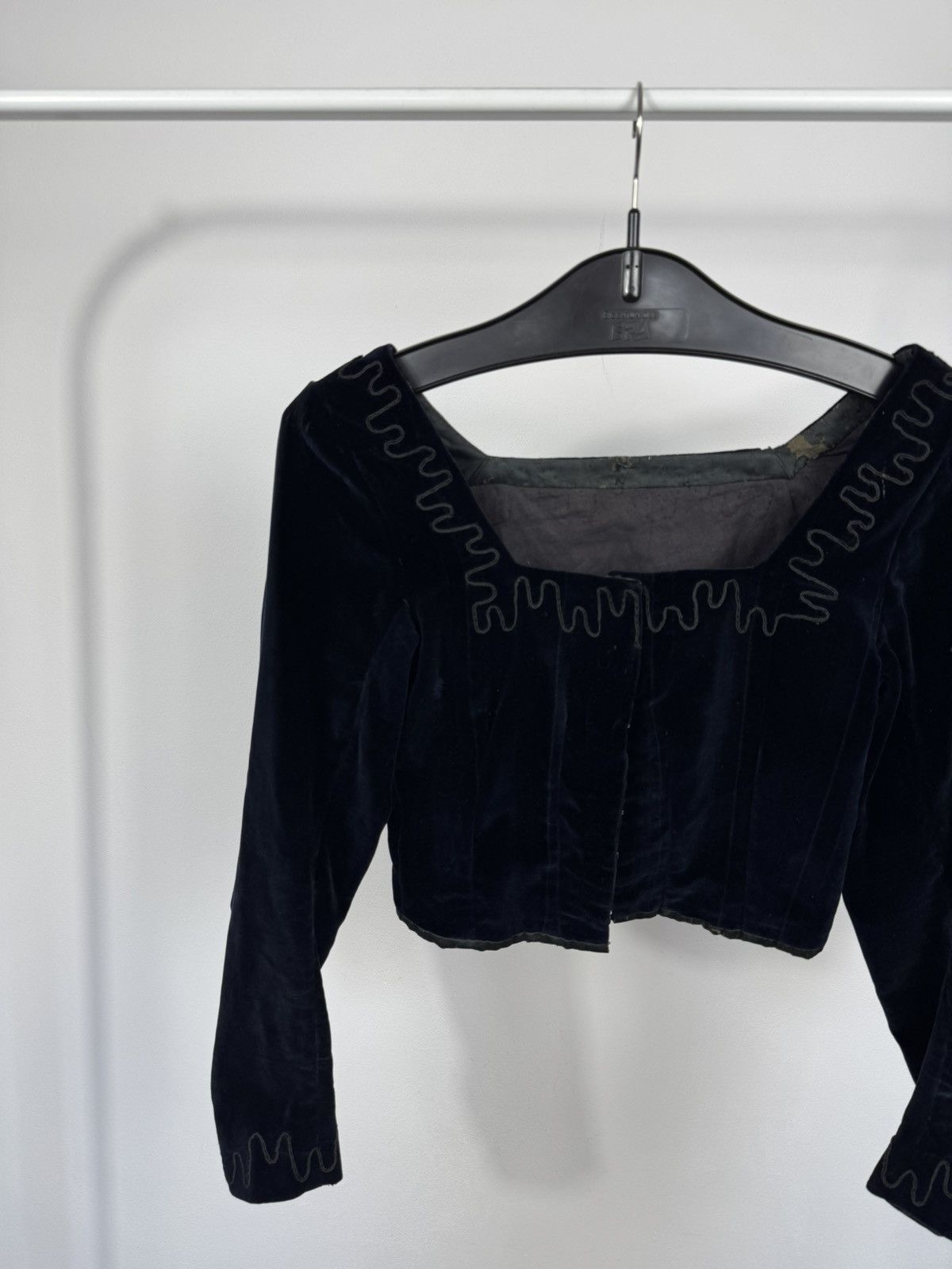 Other Antique Vintage Victorian Black Velvet Corset Blouse Top Size XS / US 0-2 / IT 36-38 - 2 Thumbnail